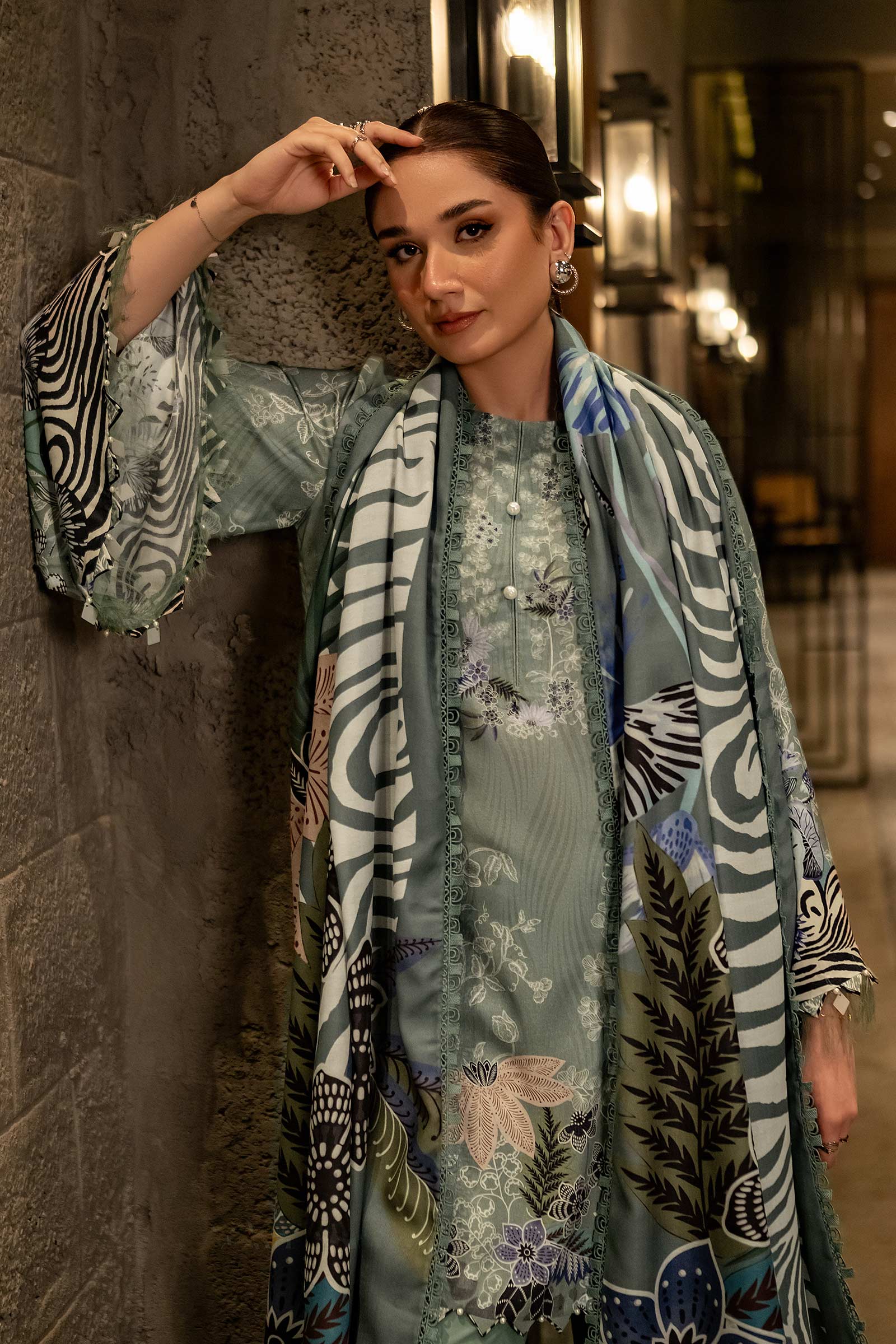 3 Pc Unstitched Printed Linen Suit | 512-B - Image 4