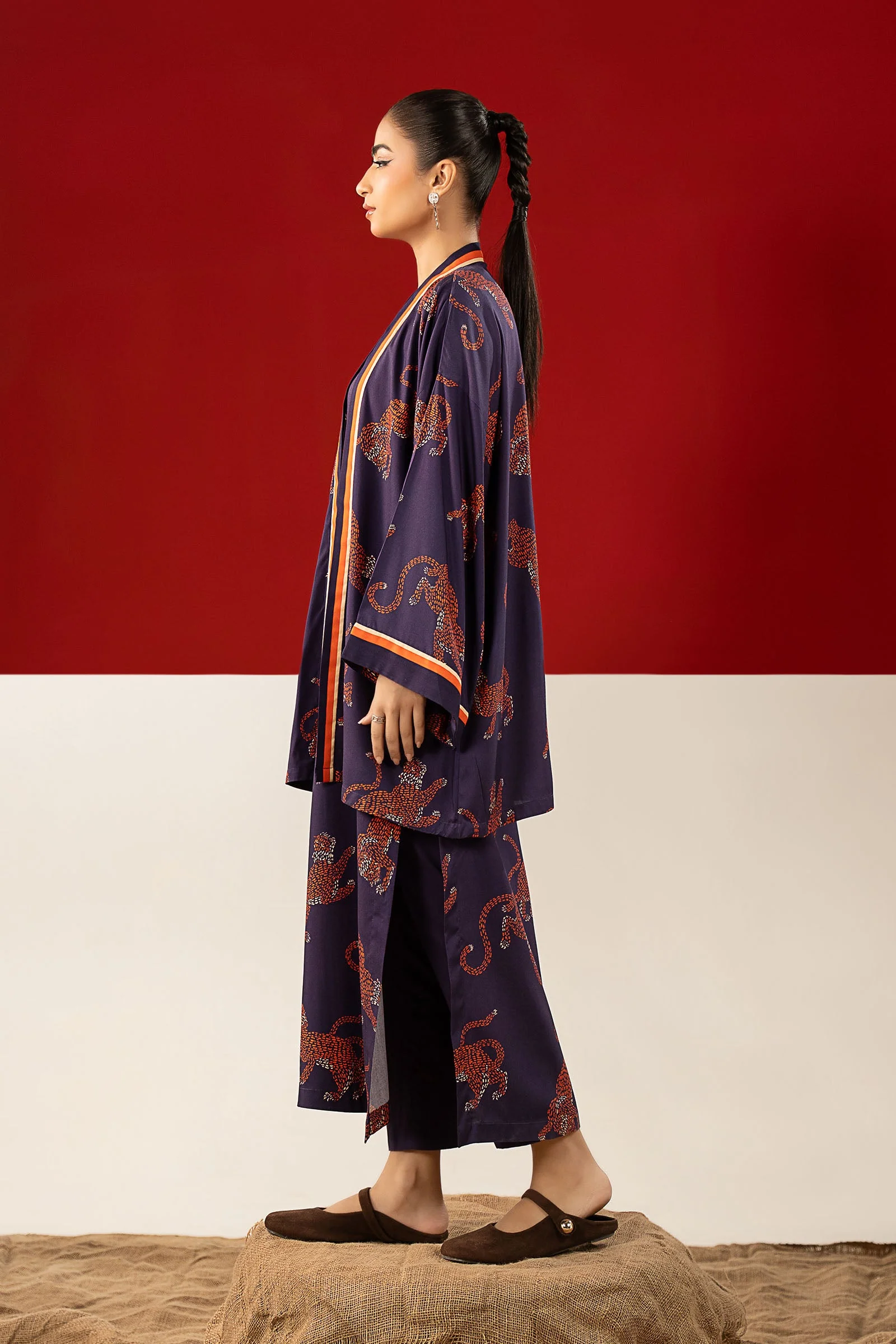 2 Pc Printed Linen Suit - Image 5