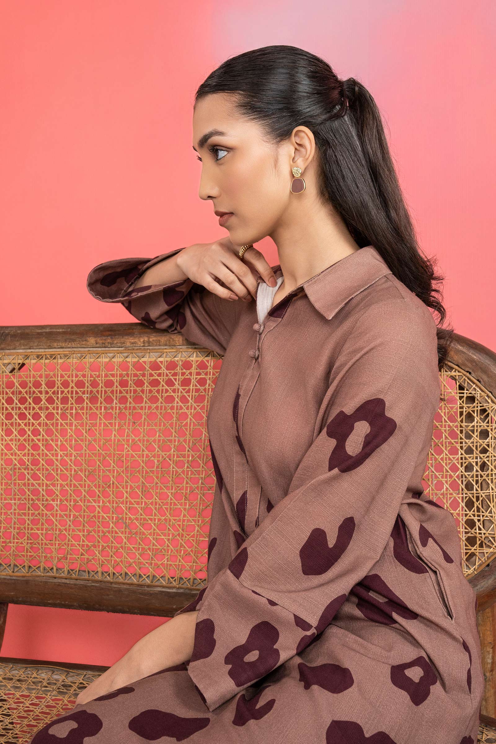 2 Pc Printed Khaddar Suit - Image 3