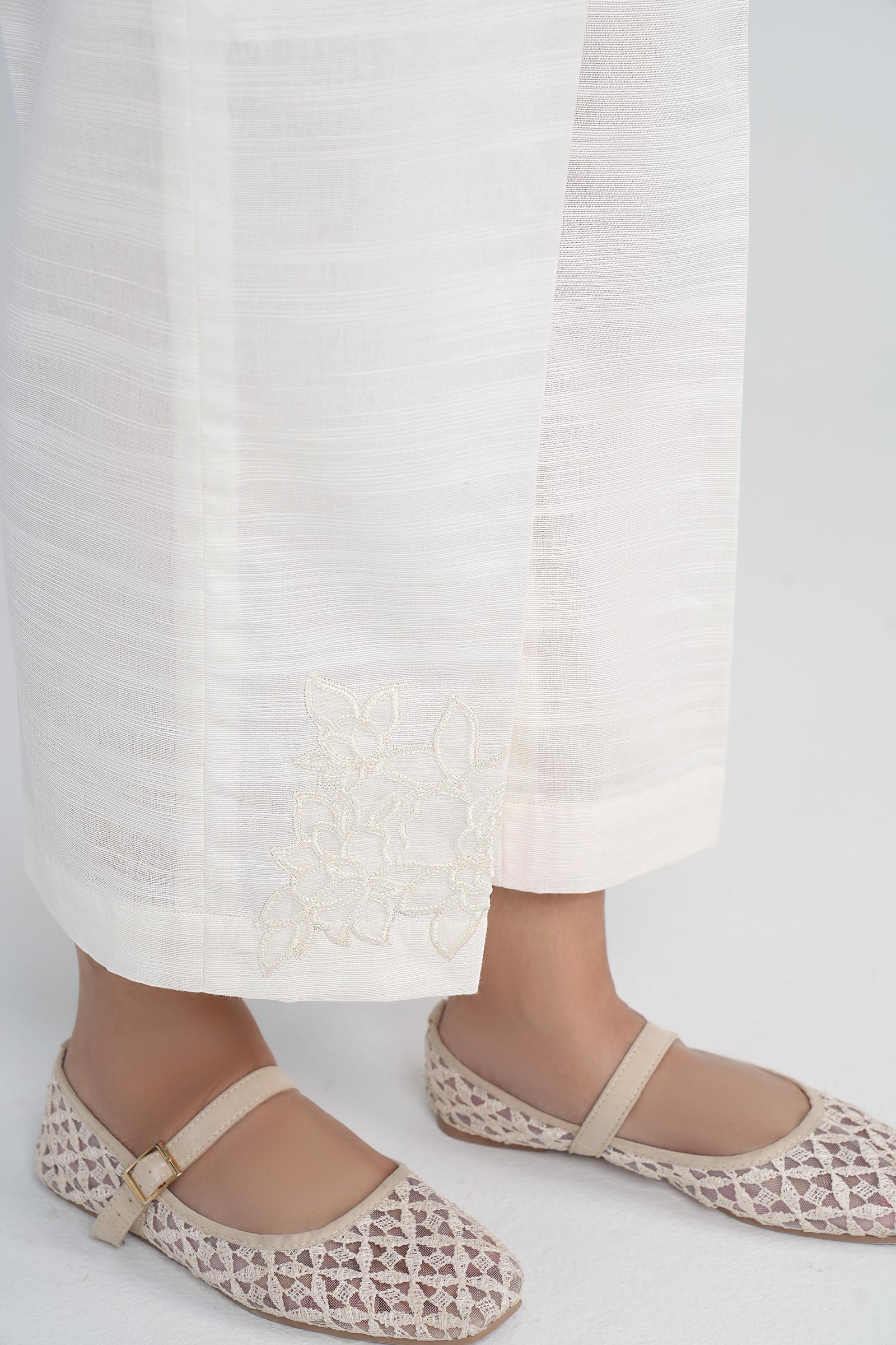 Dyed Slub Khaddar Trouser - Image 2