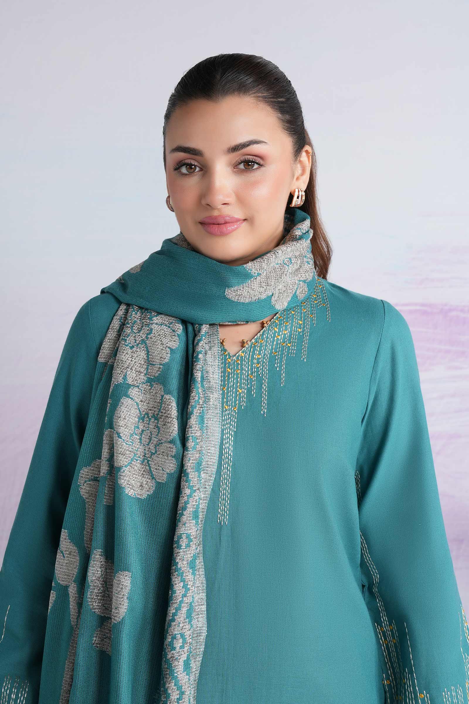 3 Pc Embroidered Crosshatch Suit - Image 2
