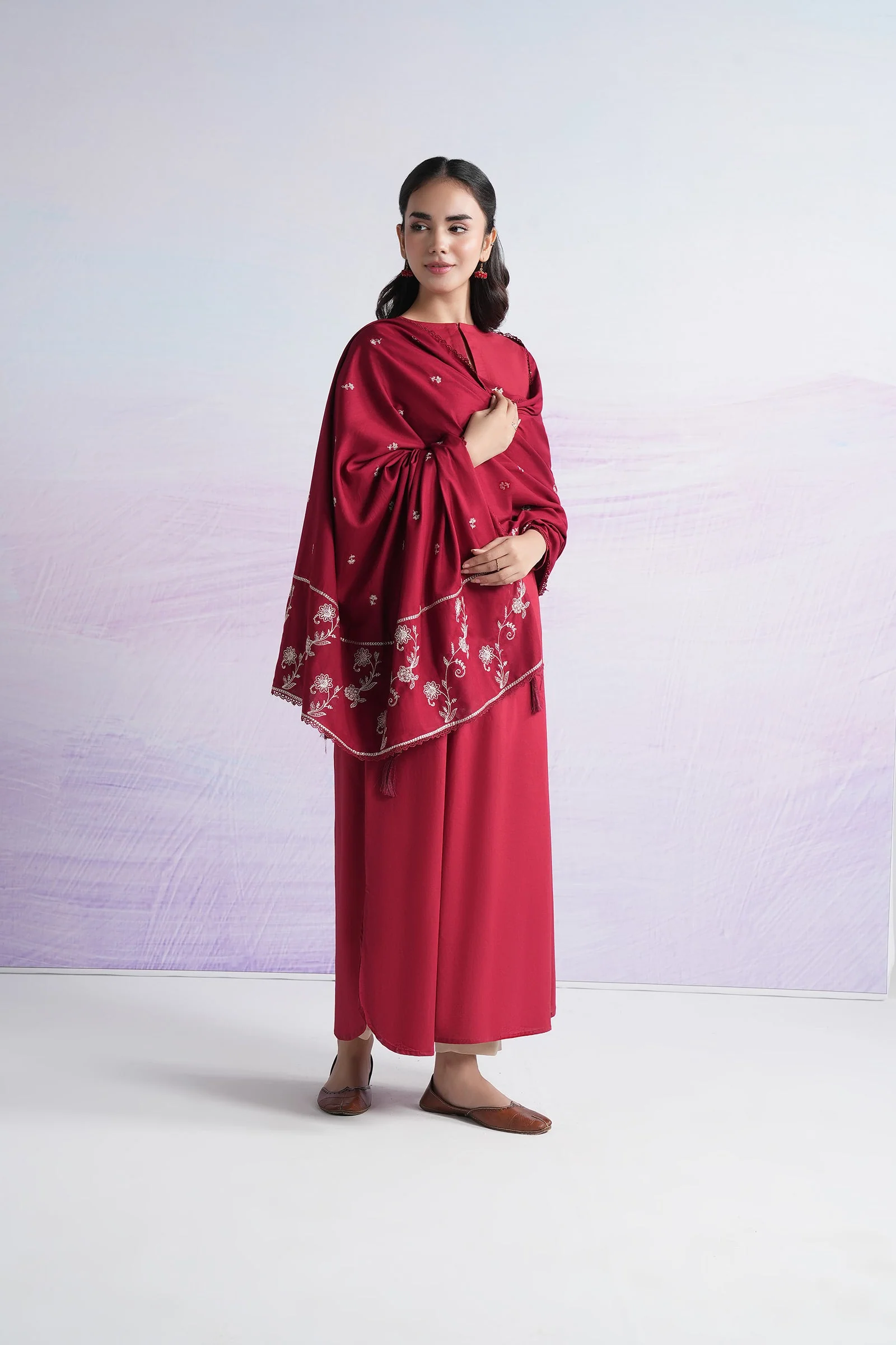 Embroidered Linen Viscose Shawl