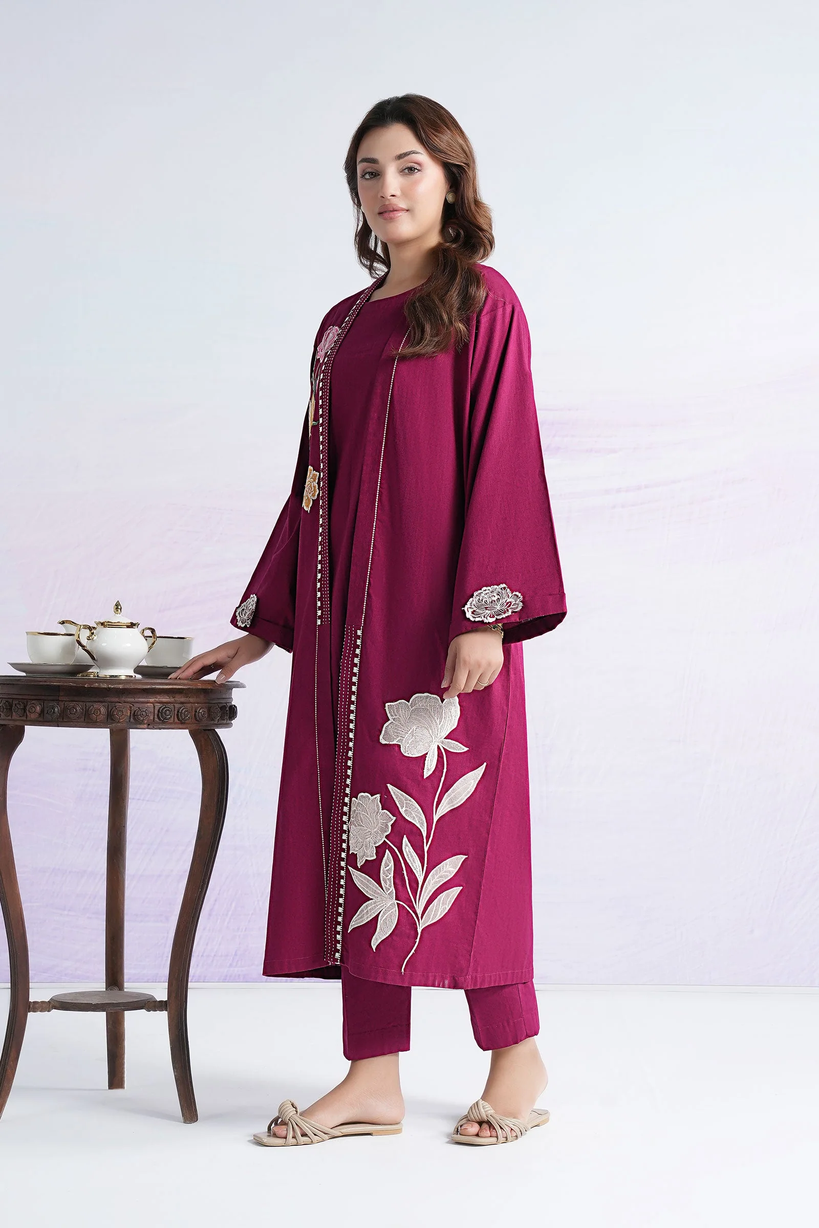 2 Pc Embroidered Crosshatch Suit - Image 4