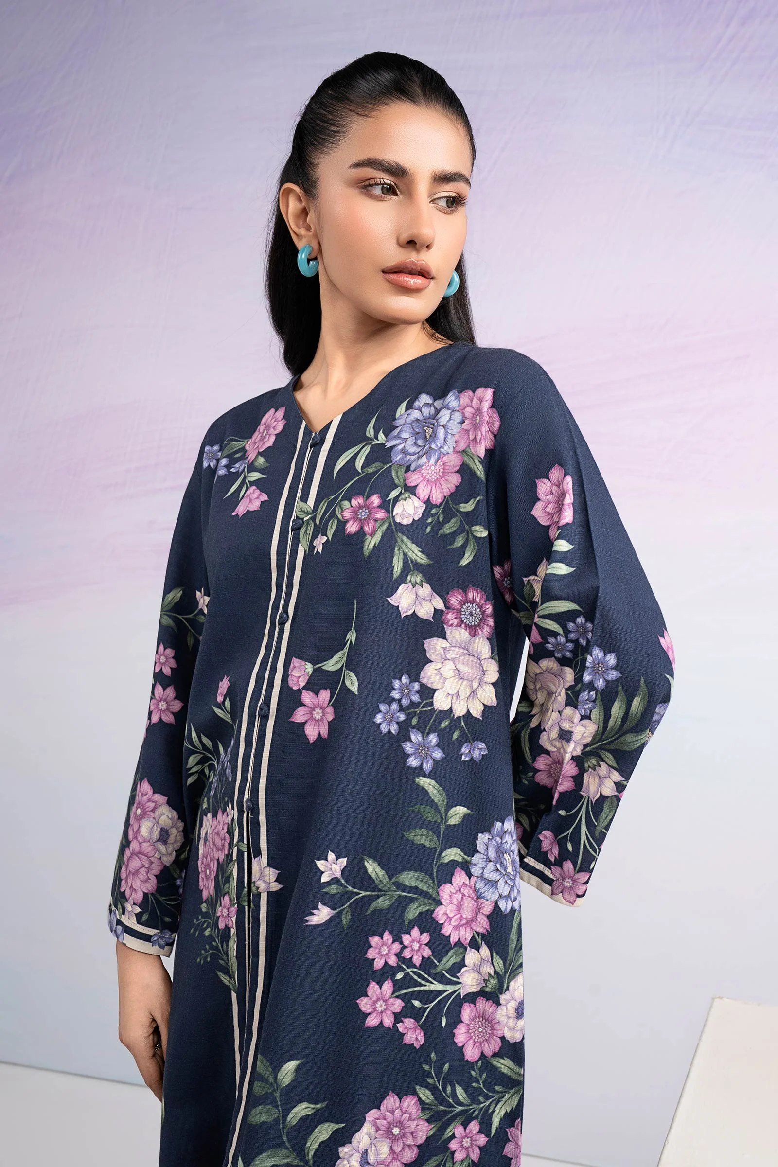 Printed Khaddar Shirt - Image 3