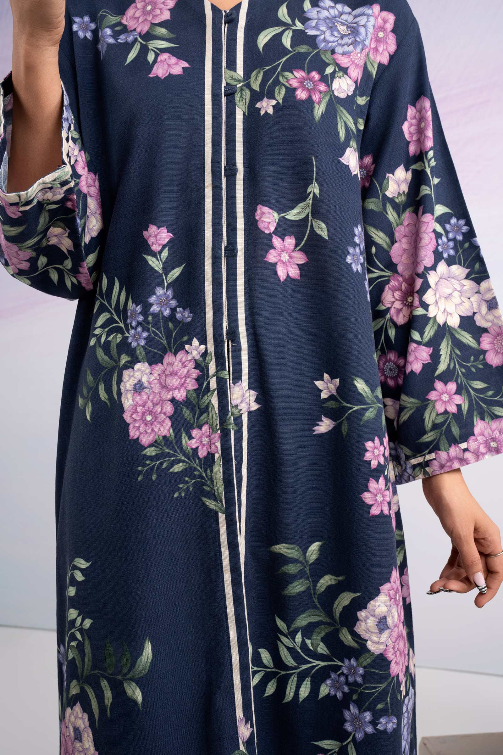 Printed Khaddar Shirt - Image 4