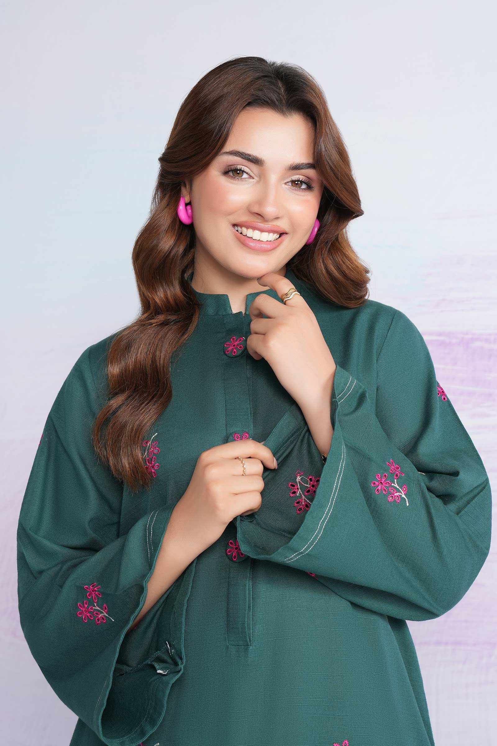 Embroidered Slub Khaddar Shirt - Image 3