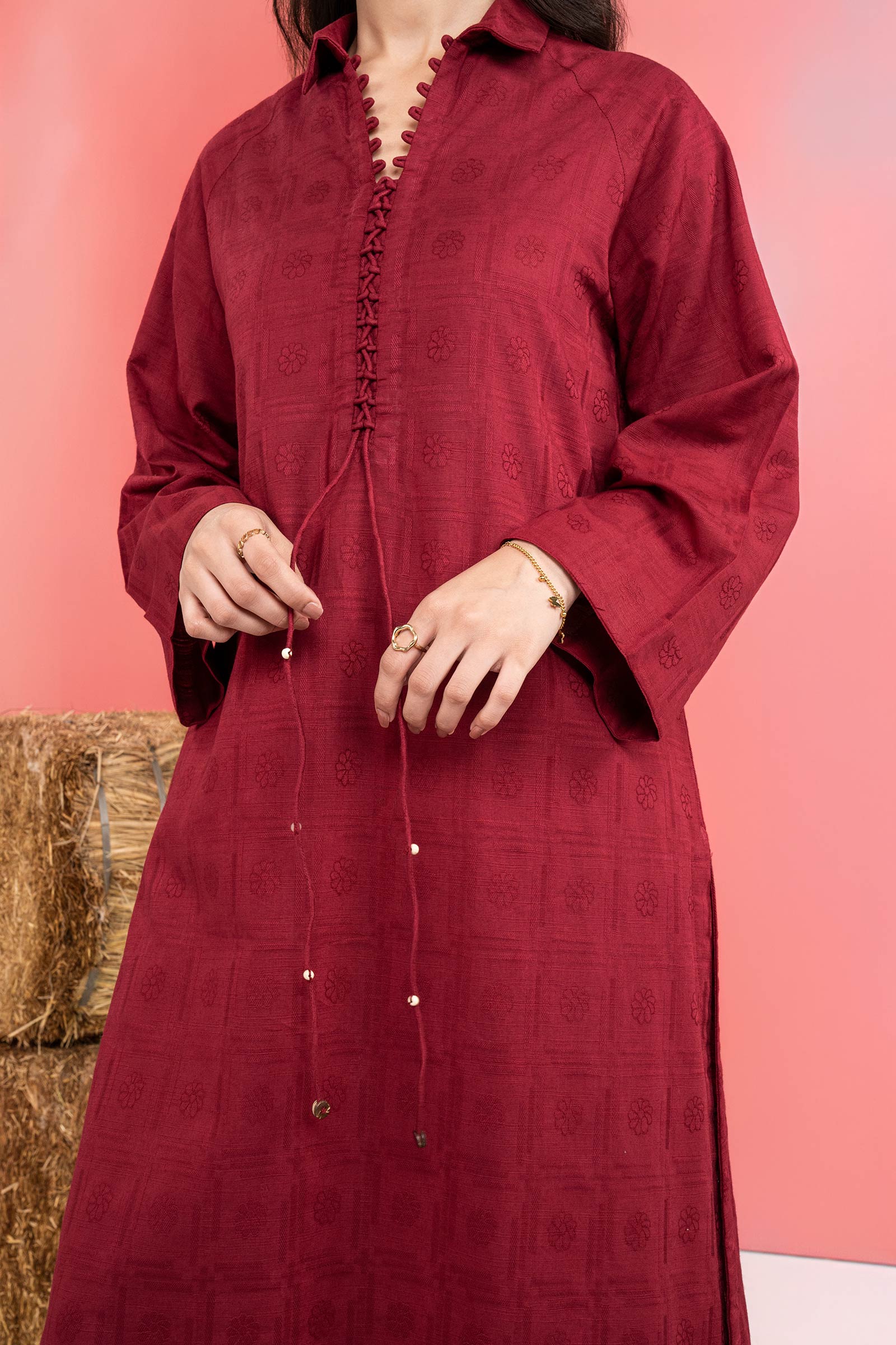 2 Pc Dyed Khaddar Jacquard Suit - Image 4