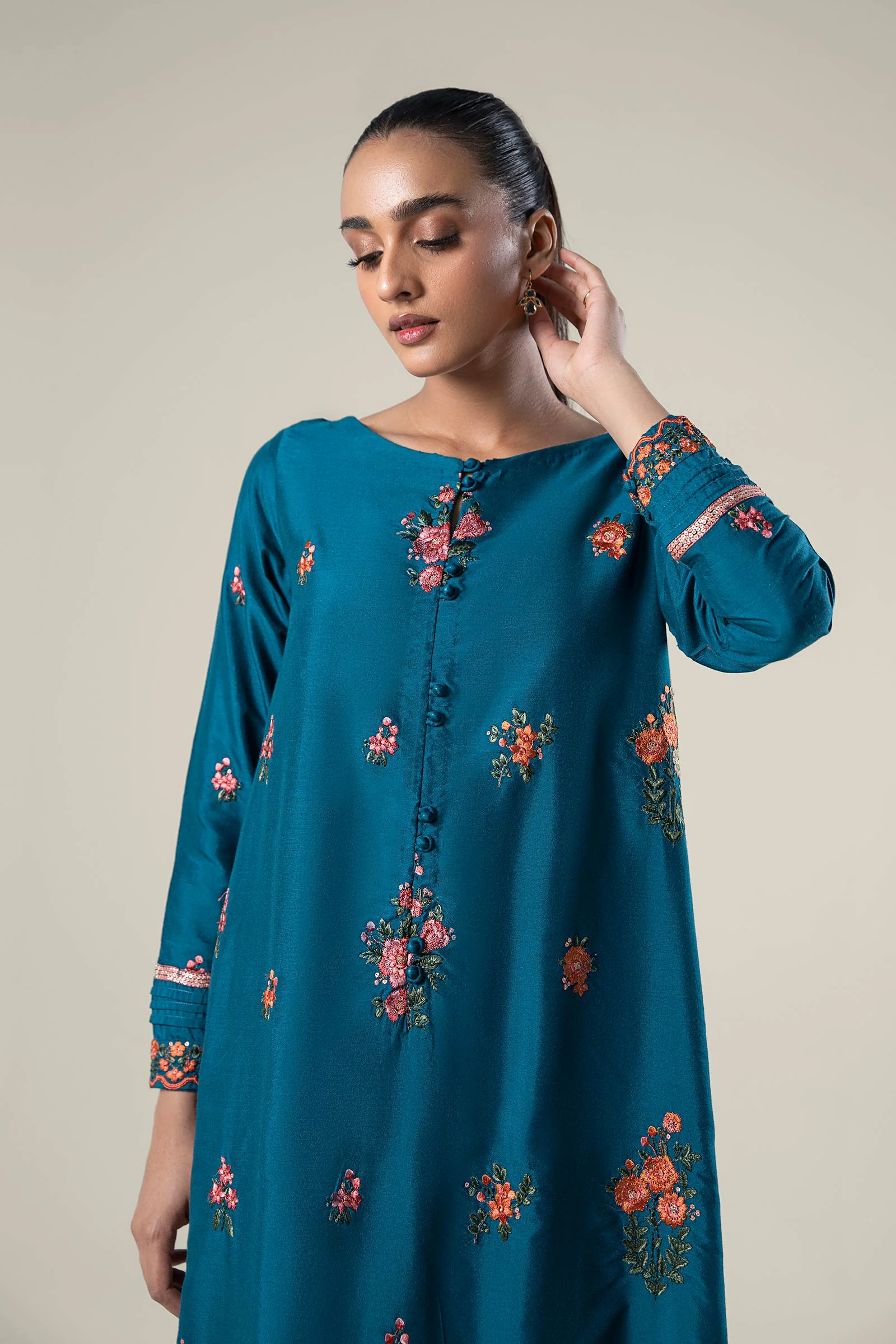 2 Pc Embroidered Khaddi Silk Suit - Image 2