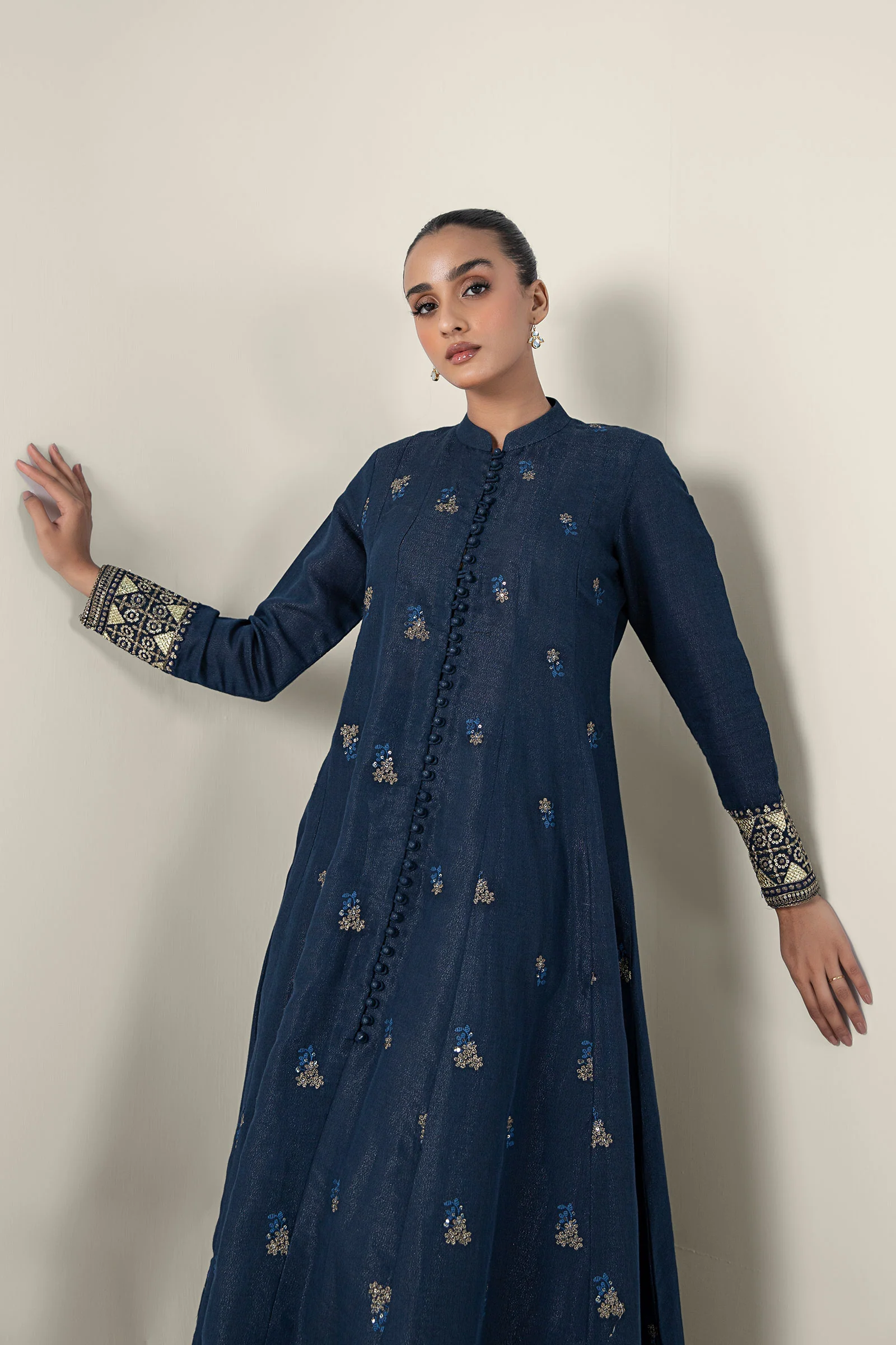 Embroidered Shimmer Silk Pishwas - Image 2