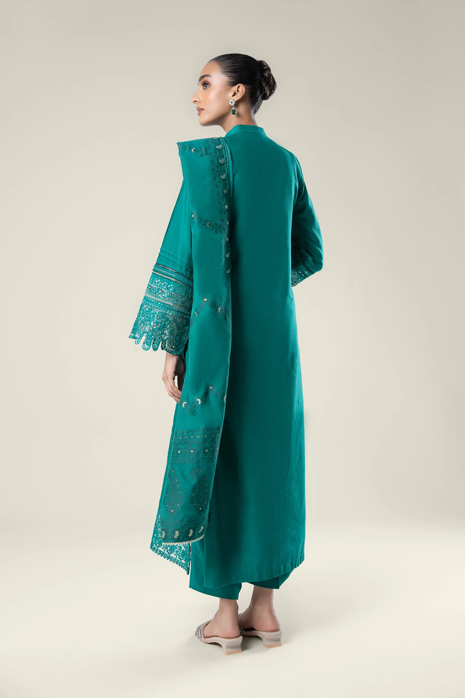 2 Pc Embroidered Khaddi Silk Suit - Image 6