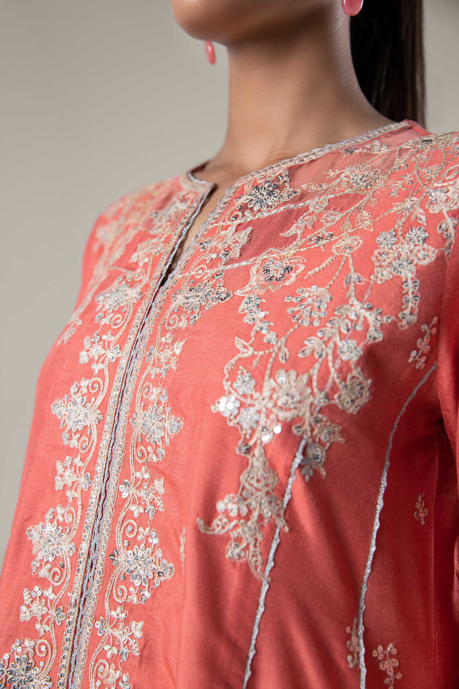 2 Pc Embroidered Khaddi Silk Suit - Image 3