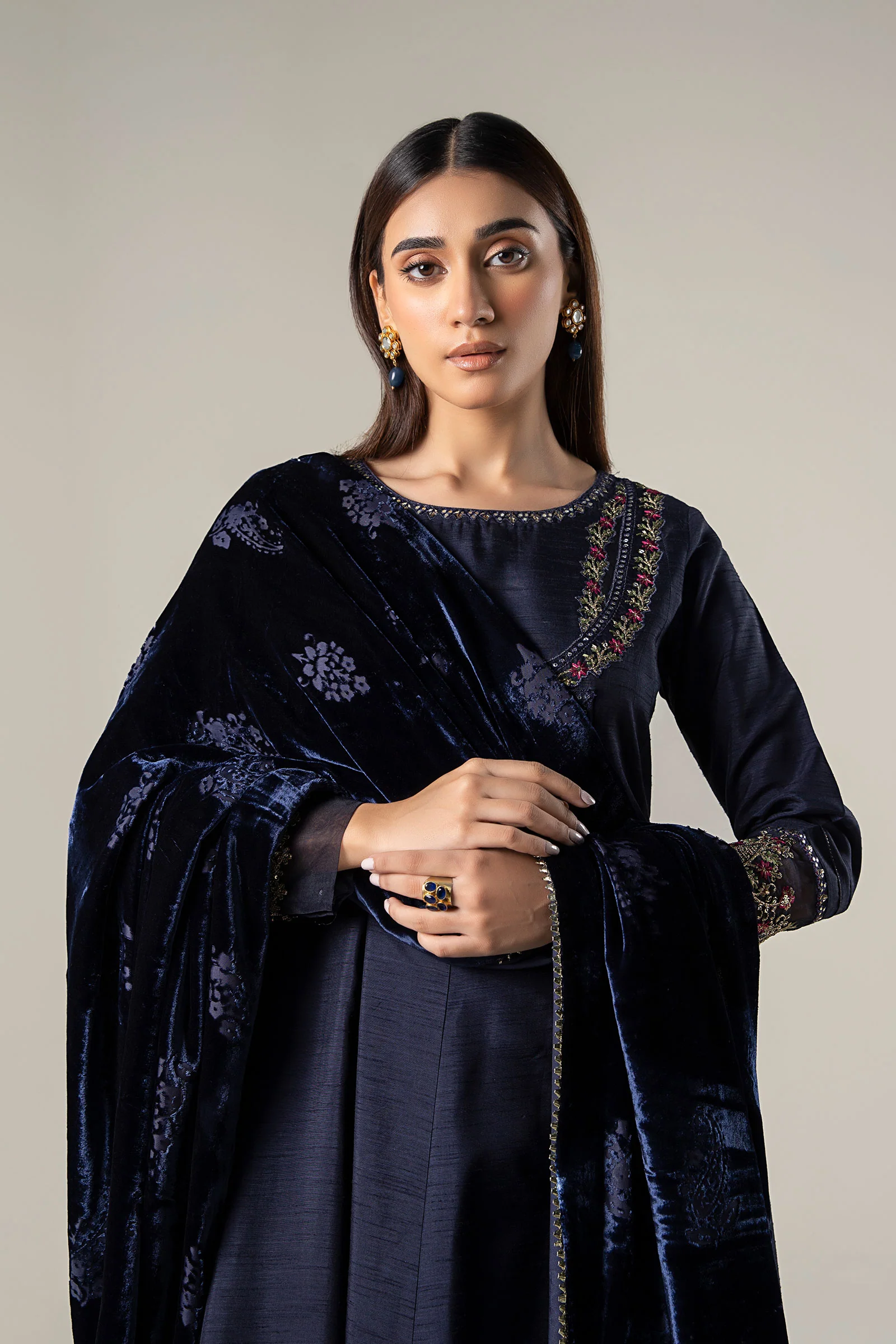 2 Pc Embroidered Raw Silk Suit - Image 2
