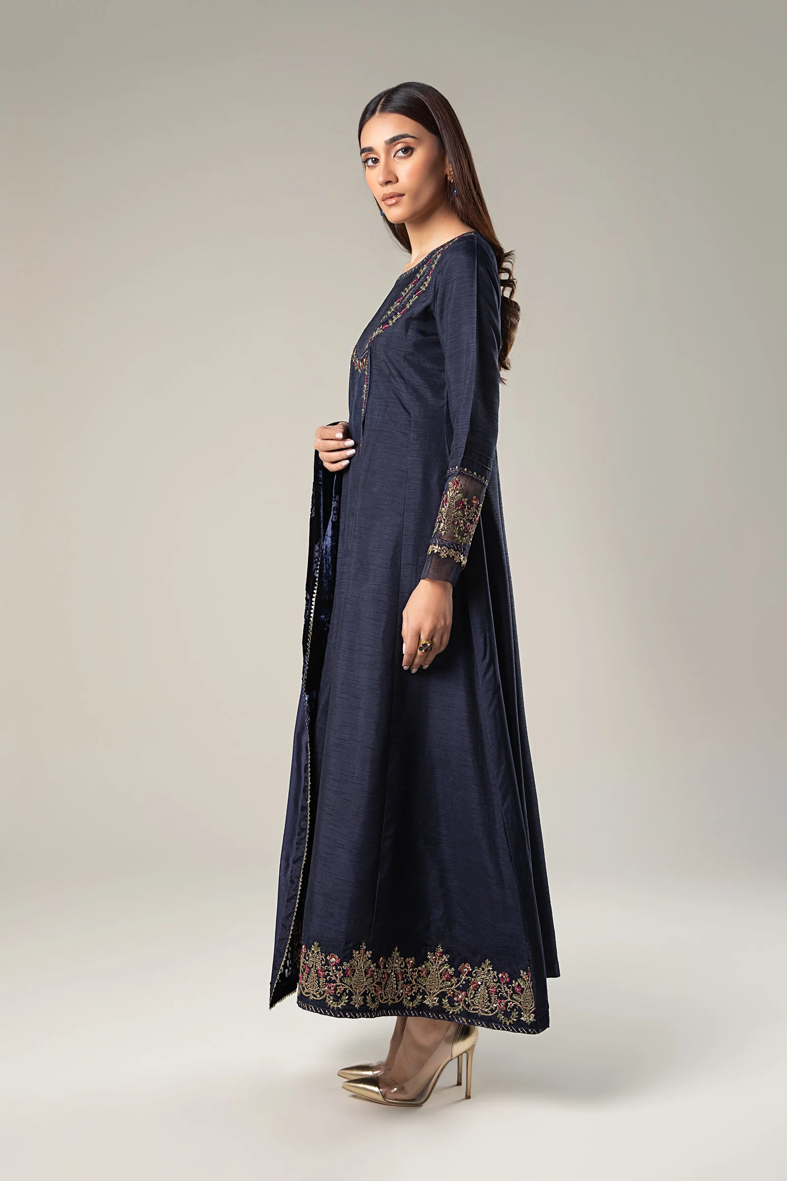 2 Pc Embroidered Raw Silk Suit - Image 7