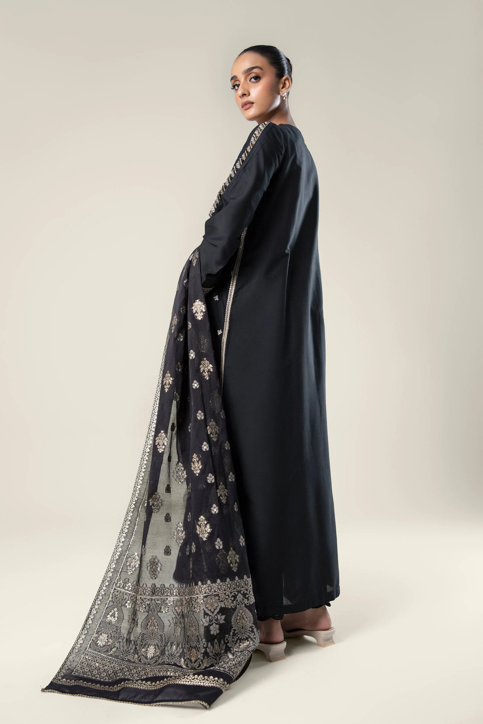 2 Pc Embroidered Khaddi Silk Suit - Image 5