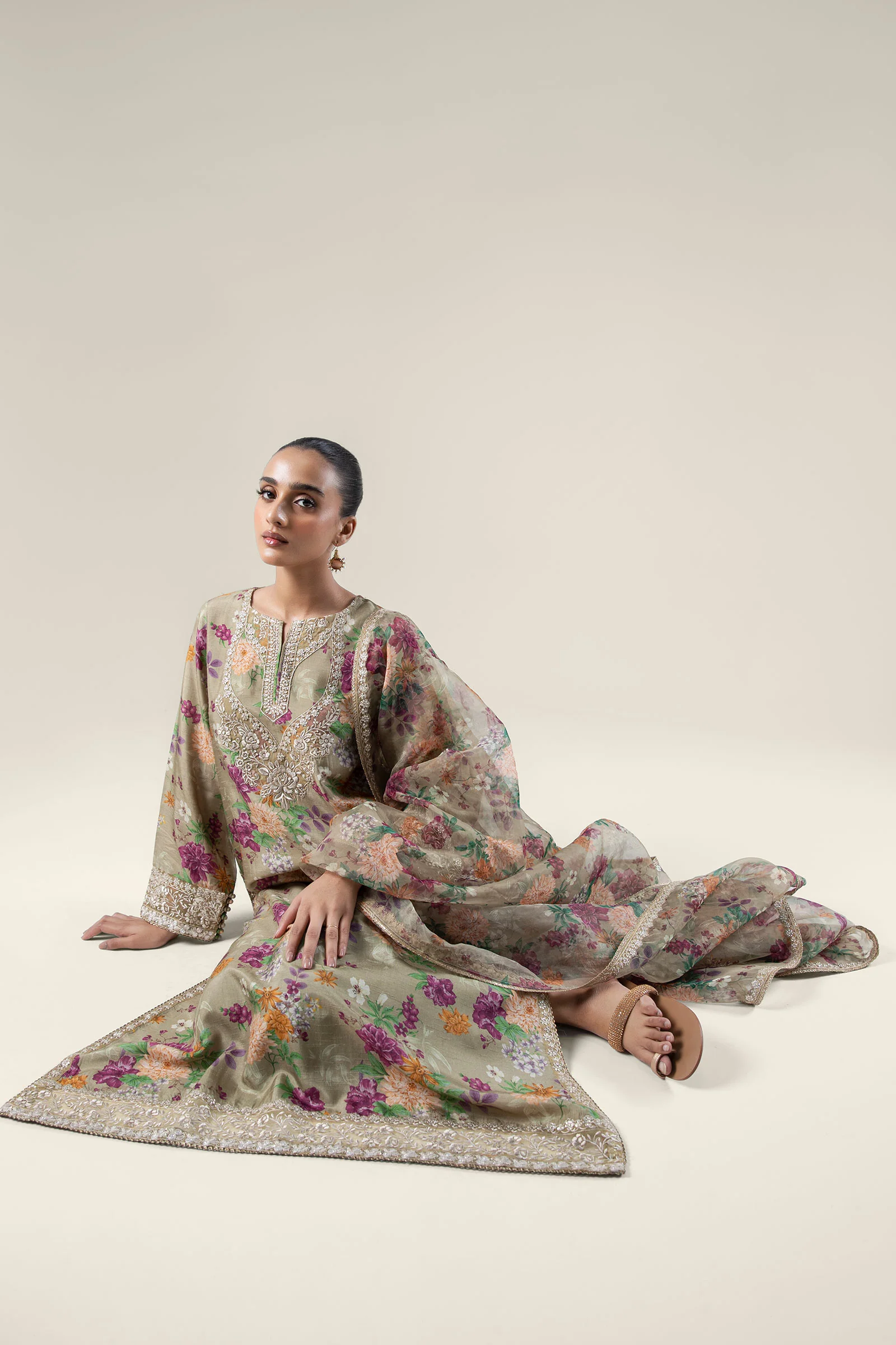 2 Pc Pinted Raw Silk Suit - Image 6