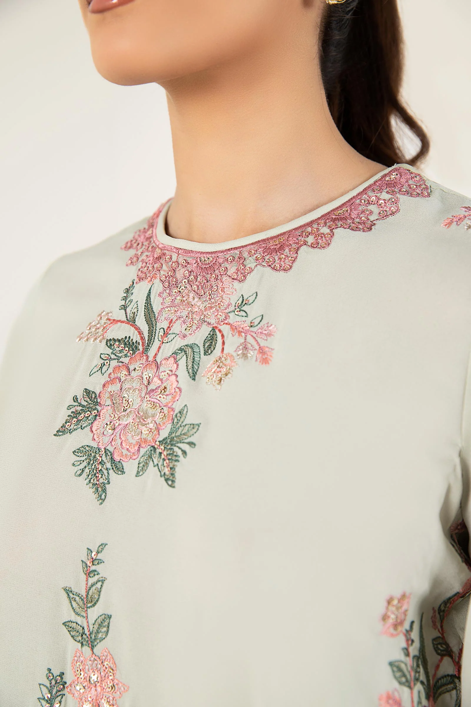 3 Pc Embroidered Chiffon Suit - Image 4