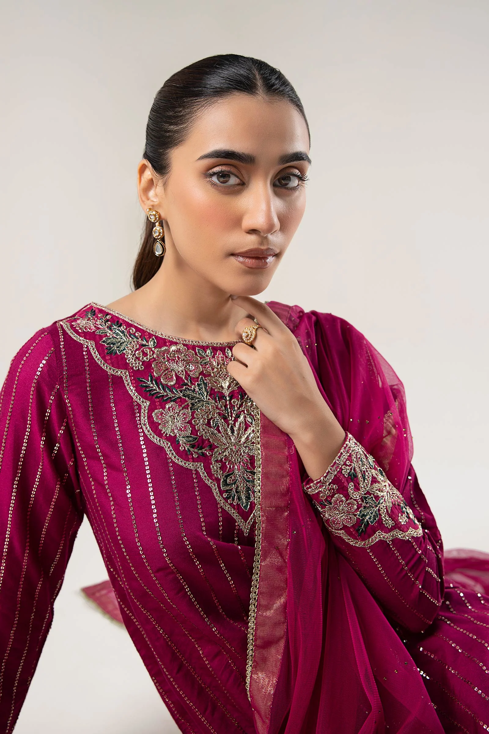 2 Pc Embroidered Khaddi Silk Suit - Image 4