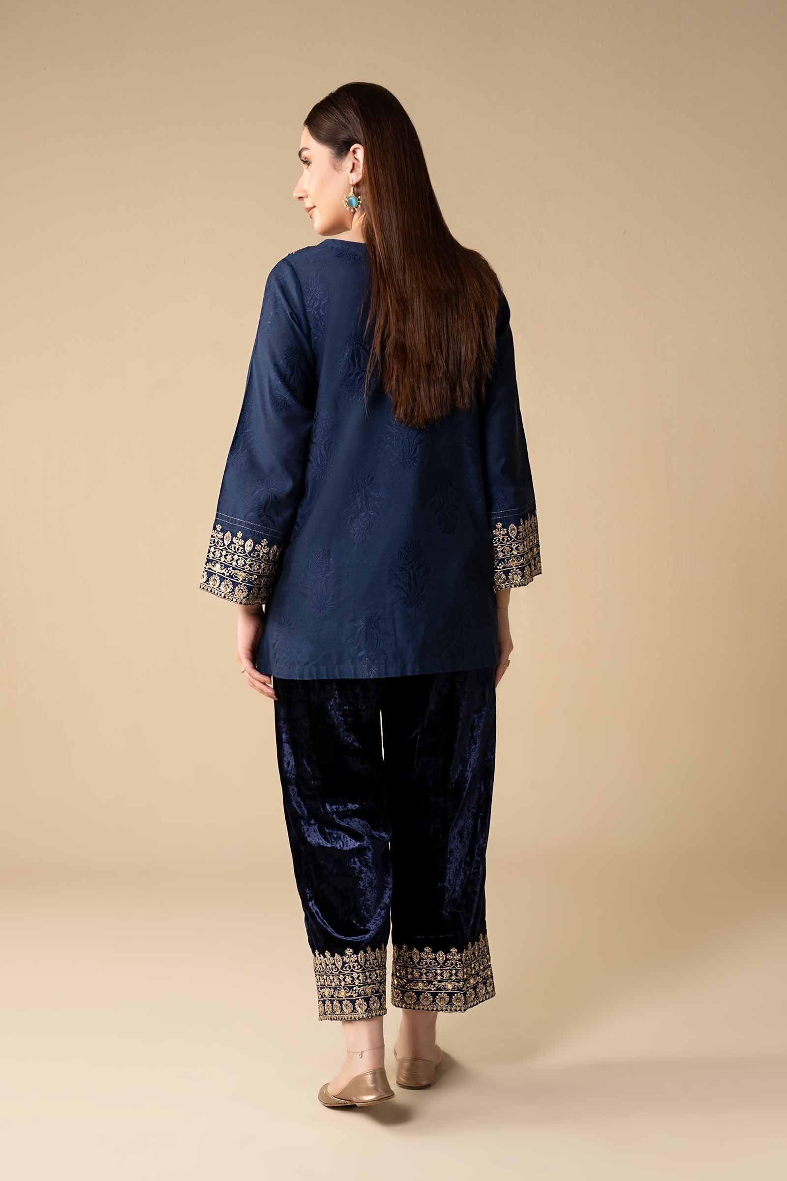 2 Pc Embroidered Jacquard Silk Suit - Image 6