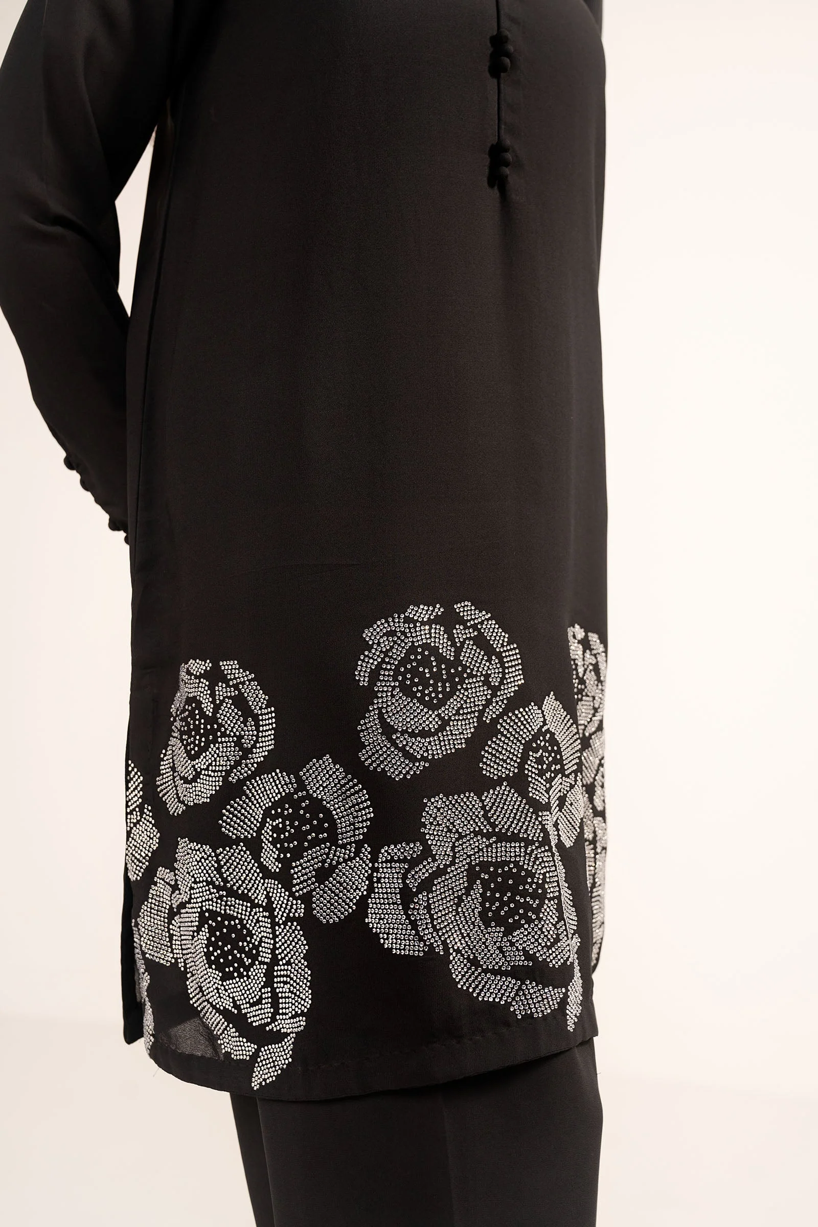 3 Pc Embellished Raw Silk Suit - Image 5
