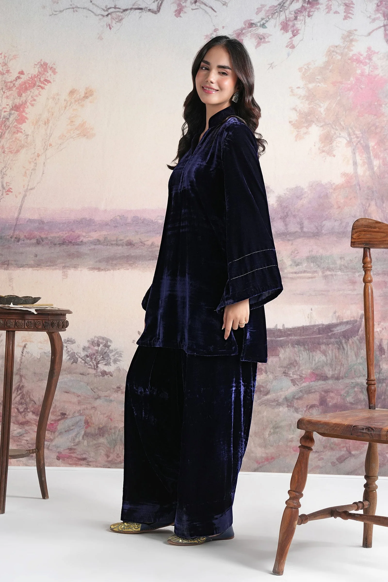 2 Pc Dyed Velvet Suit - Image 4