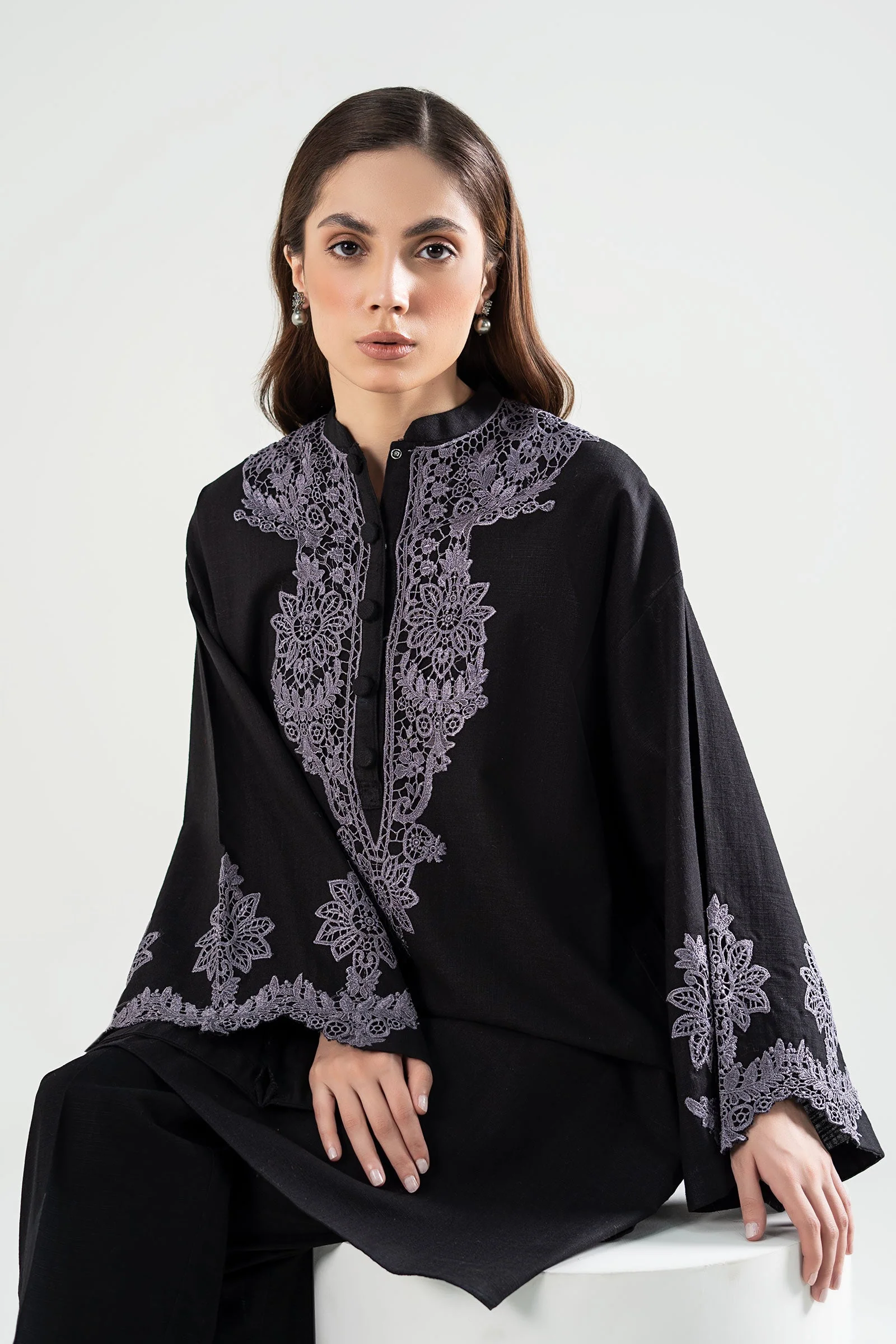 Embroidered Crosshatch Slub Shirt - Image 3