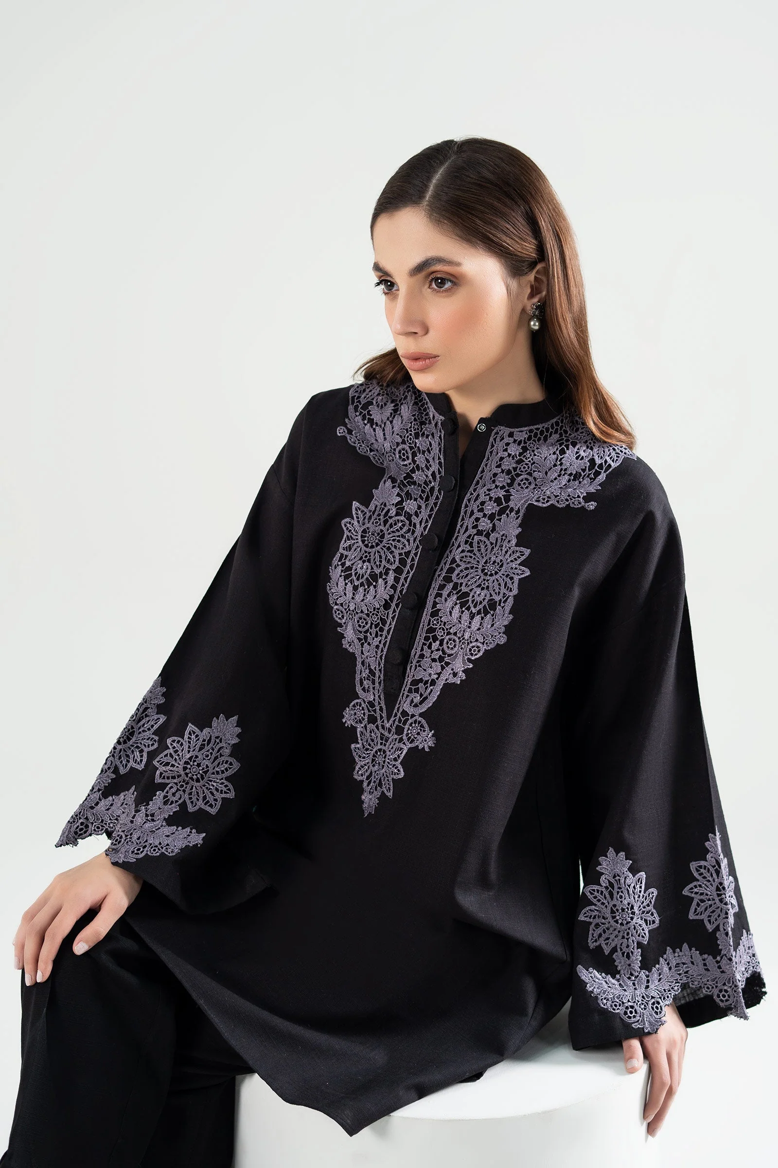Embroidered Crosshatch Slub Shirt - Image 4
