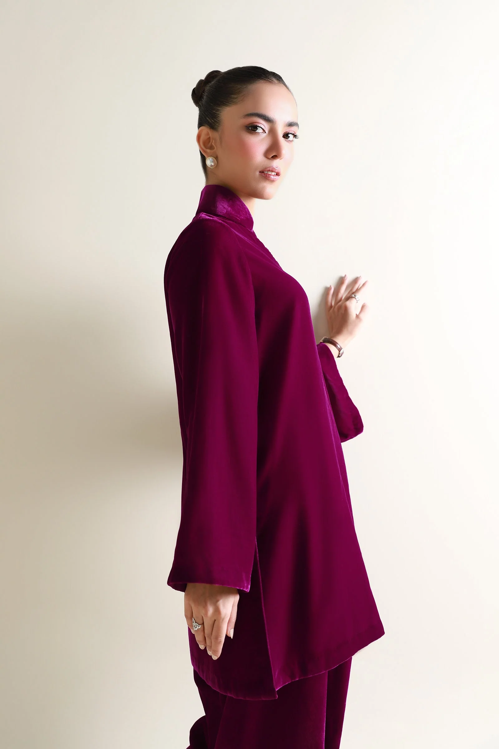 2 Pc Dyed Velvet Suit - Image 4