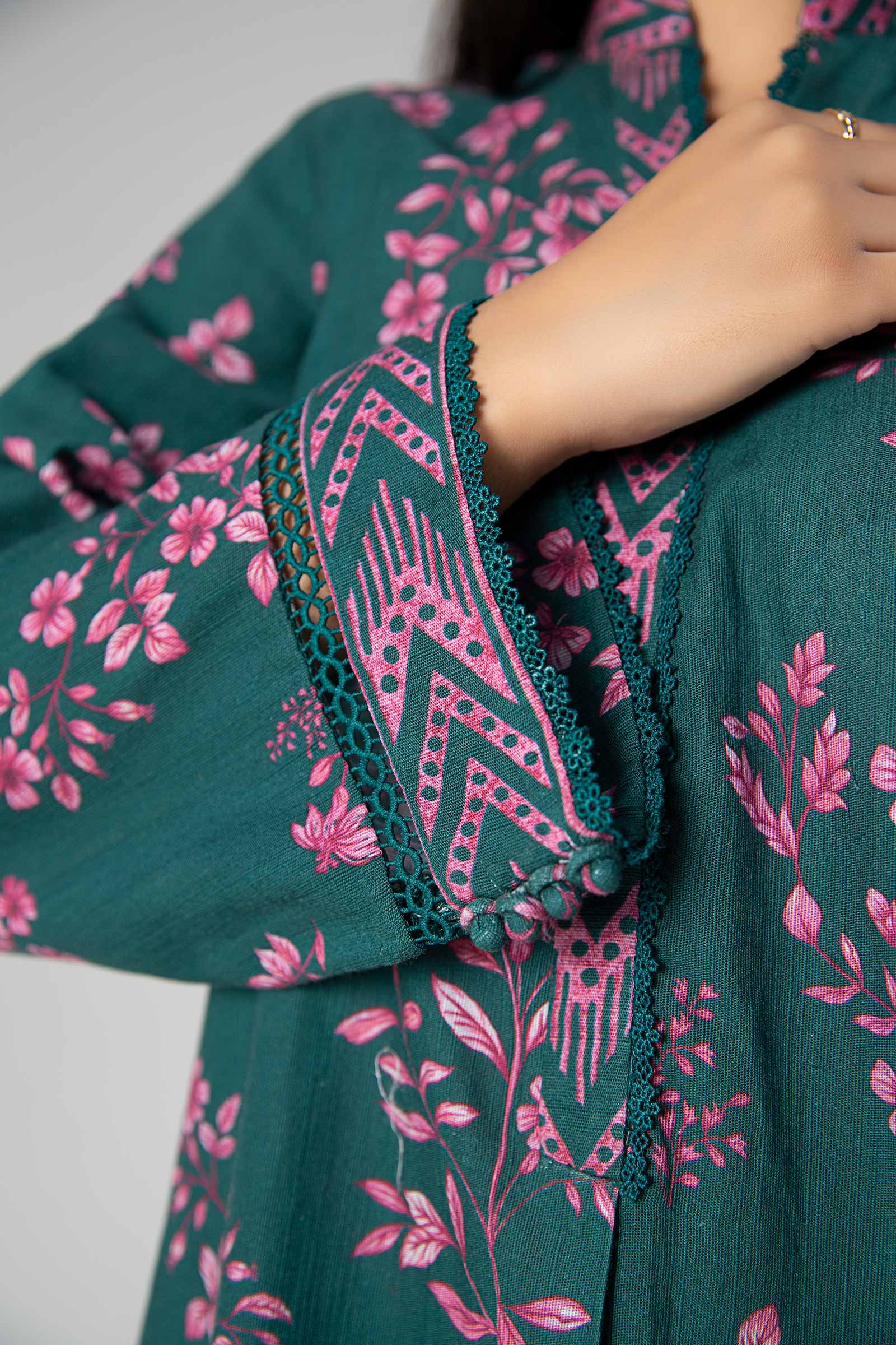 2 Pc Printed Khaddar Suit - Image 5