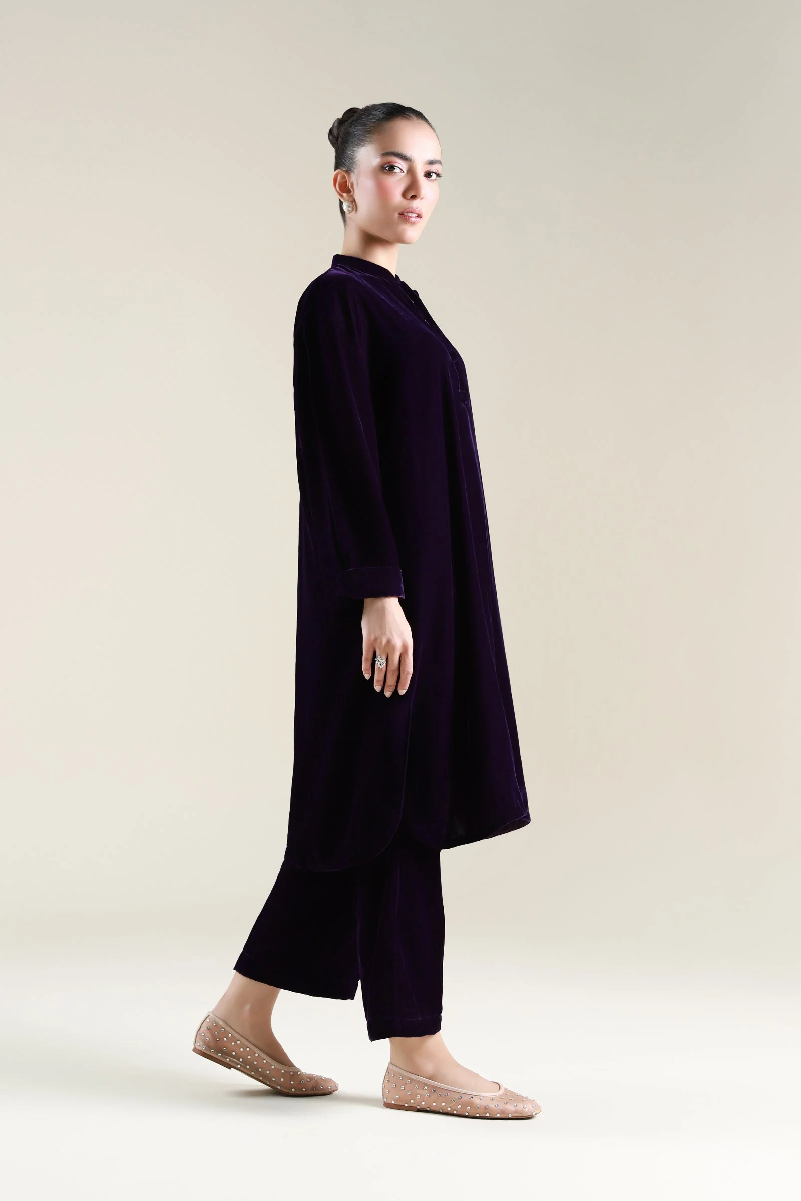 2 Pc Dyed Velvet Suit - Image 8