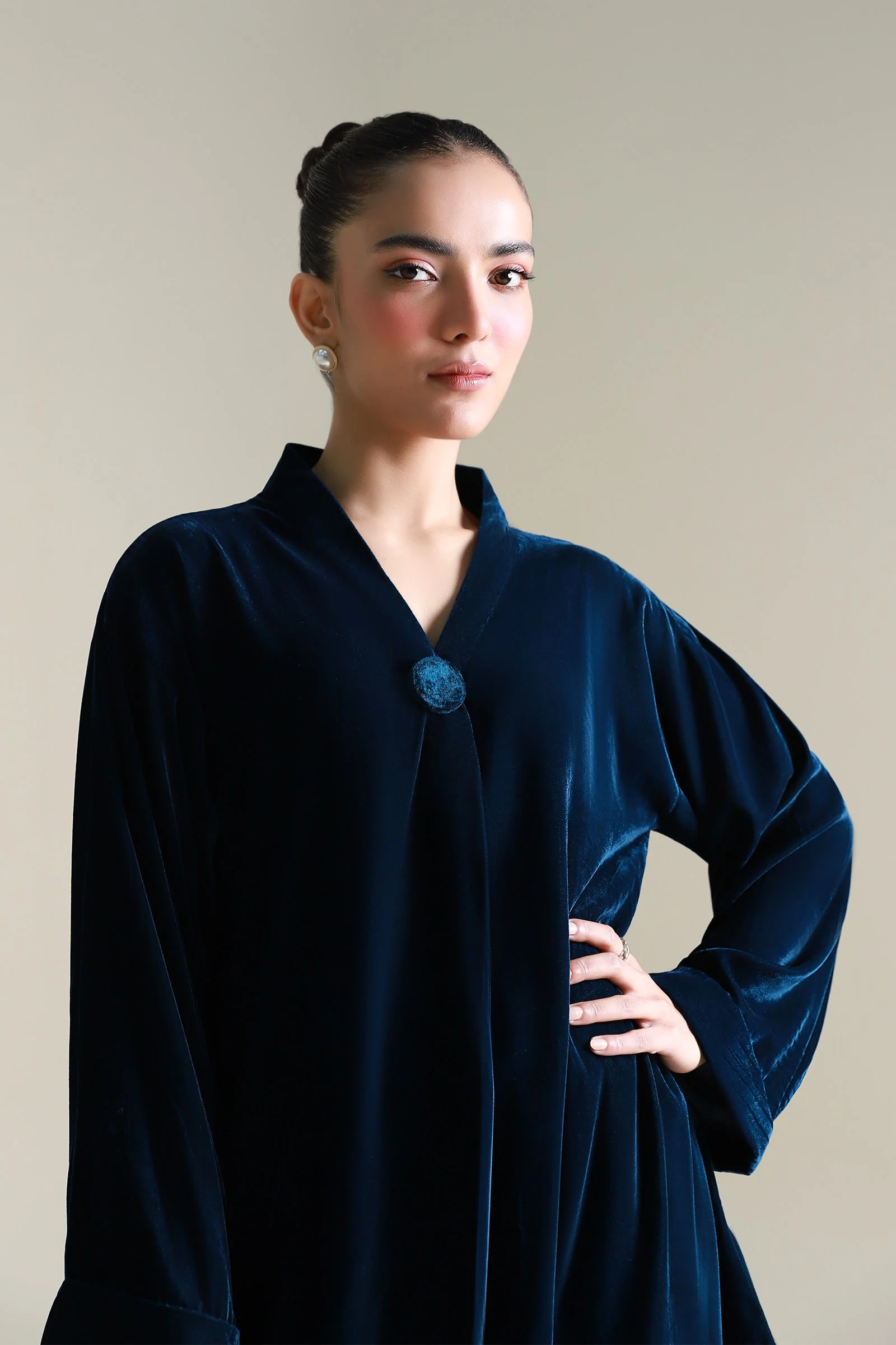 2 Pc Dyed Velvet Suit - Image 4