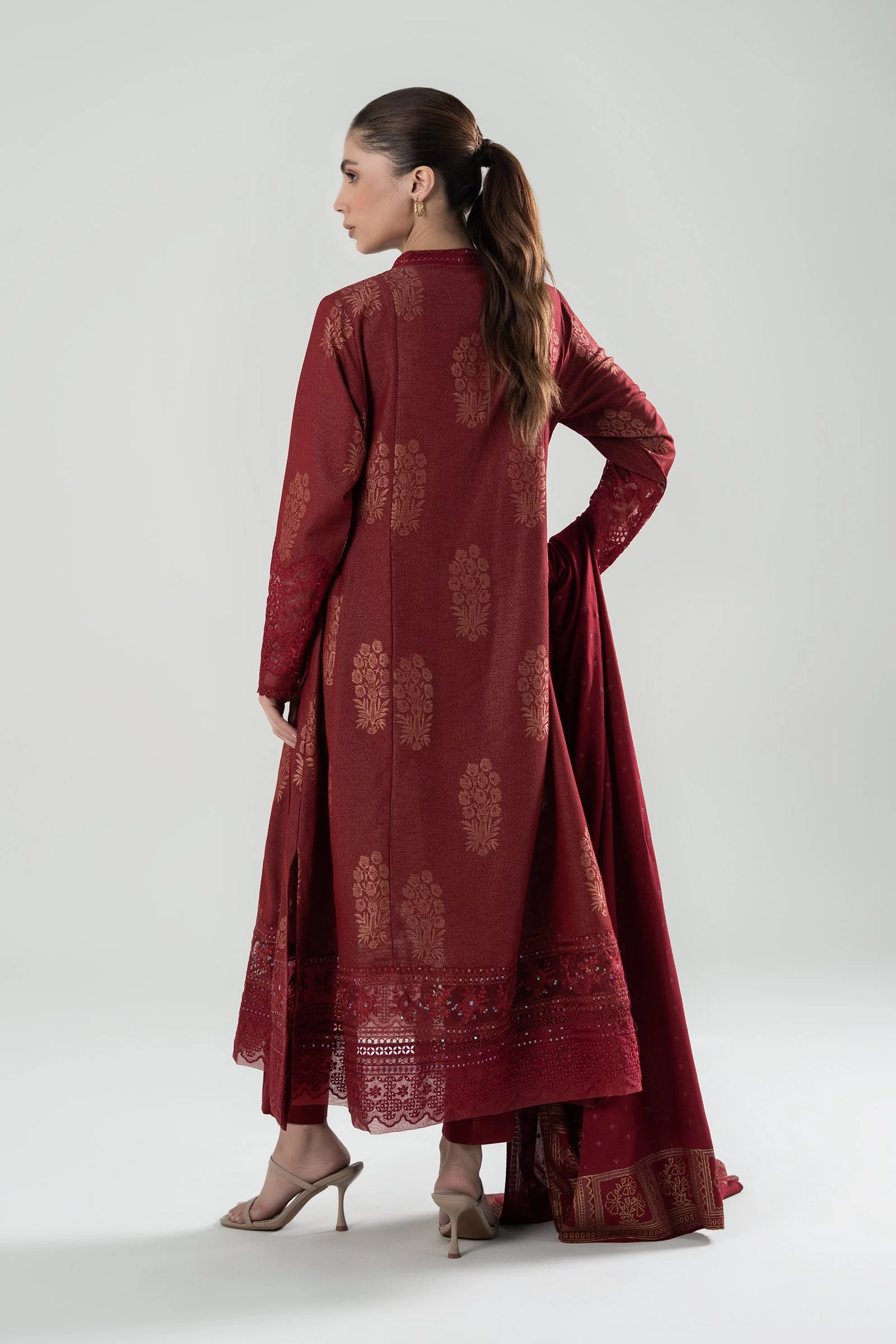 3 Pc Embroidered Jacquard Suit - Image 5