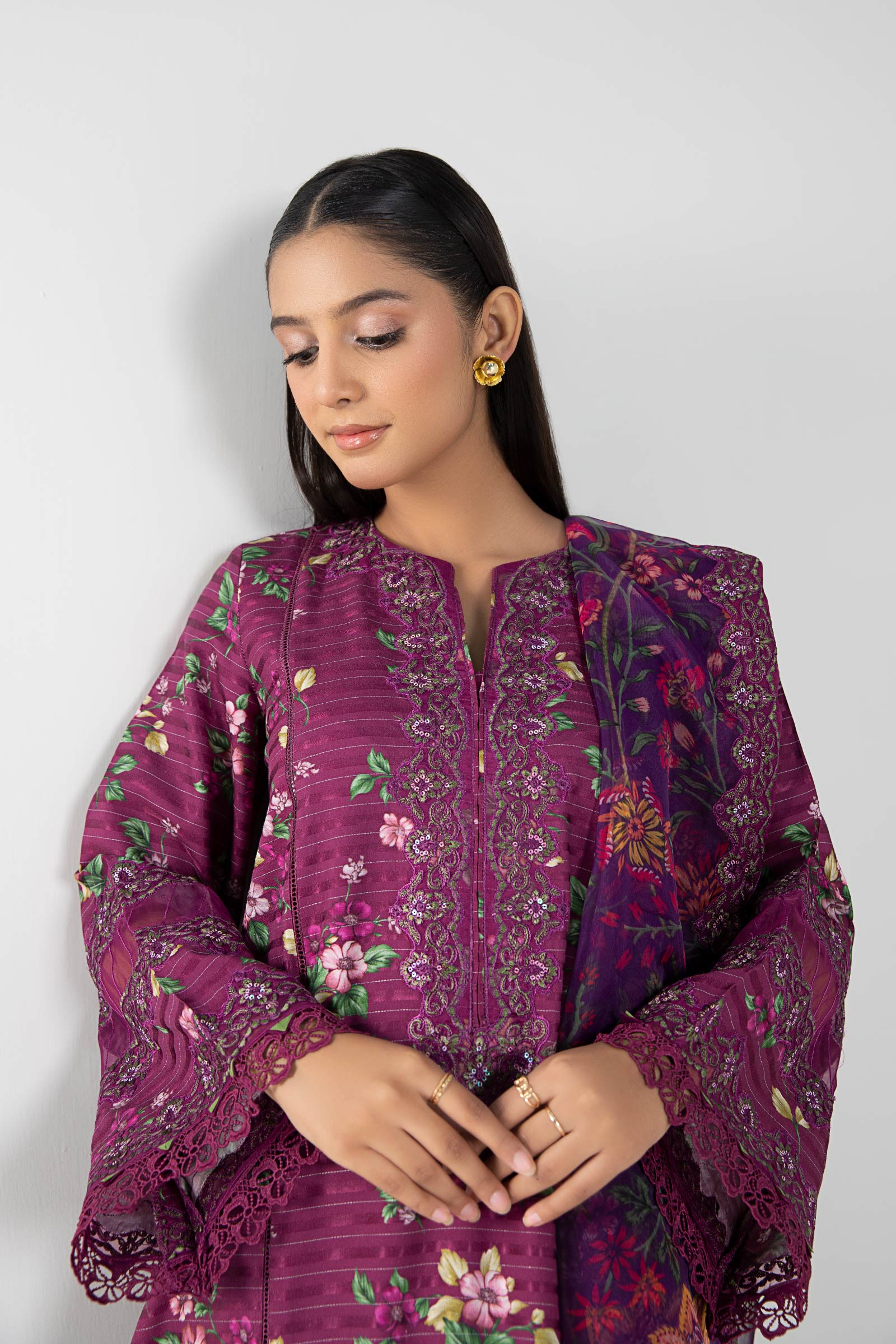 3 Pc Printed Textured Suit - Image 3