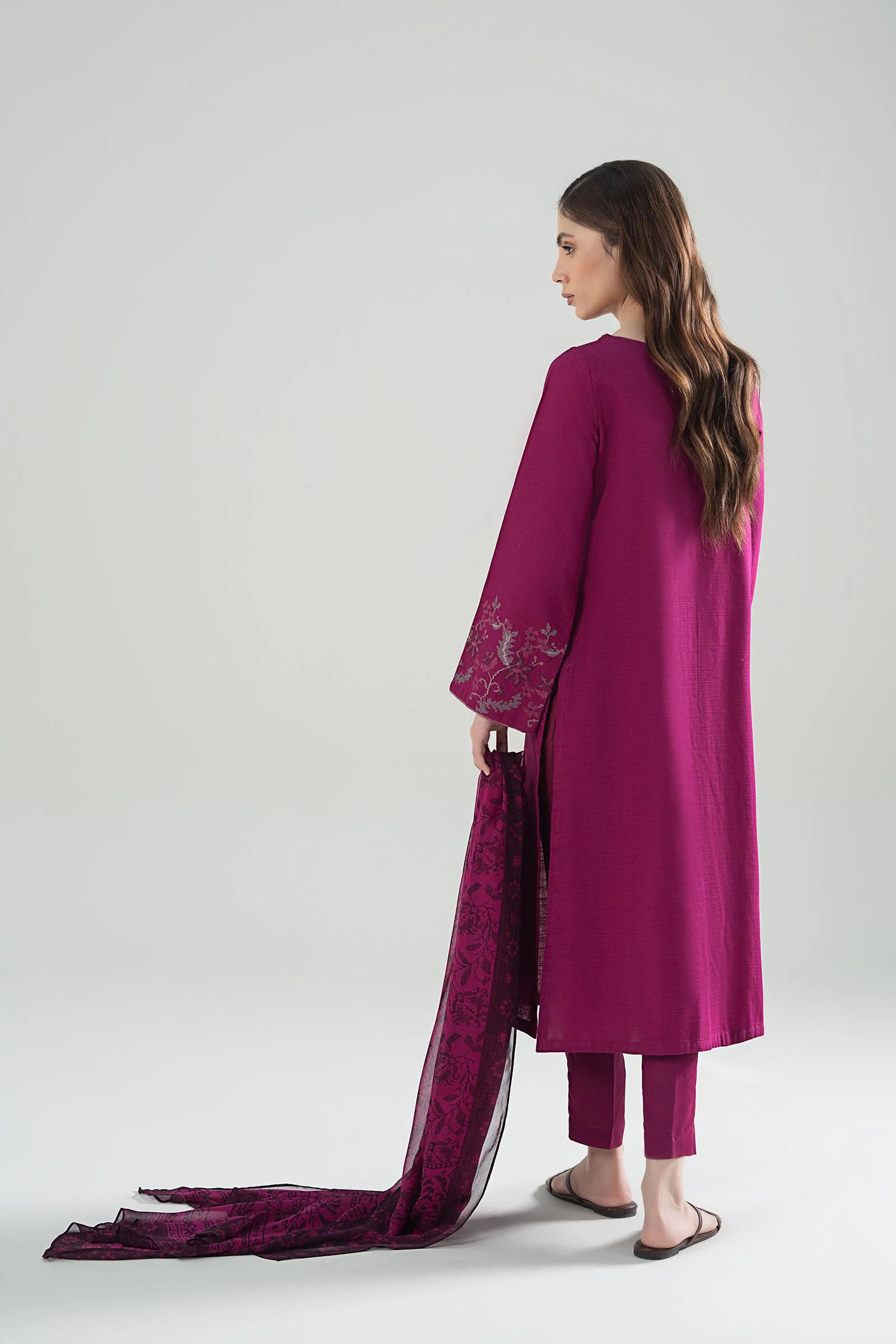 2 Pc Embroidered Khaddar Suit - Image 6