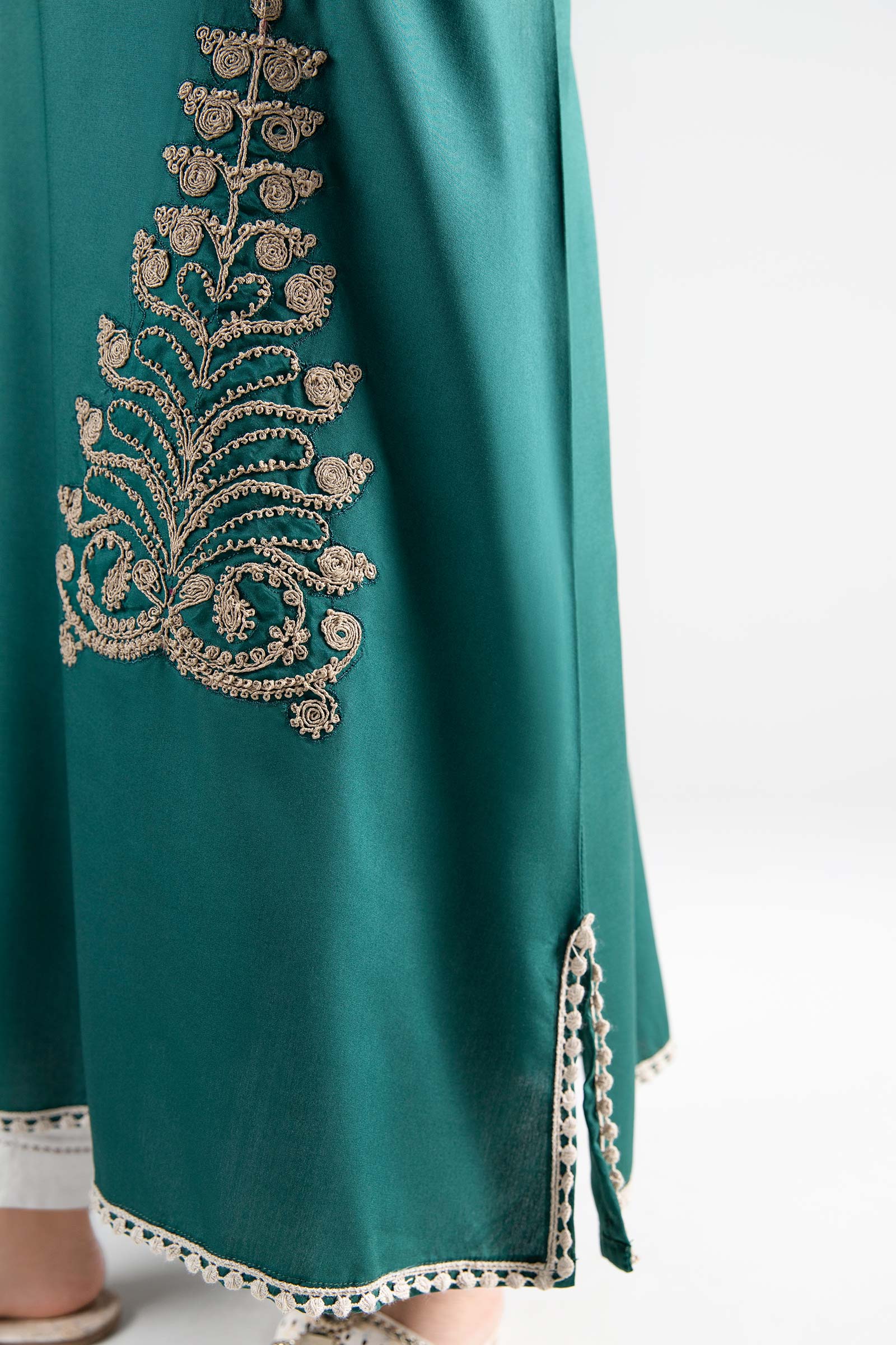Embroidered Linen Shirt - Image 6