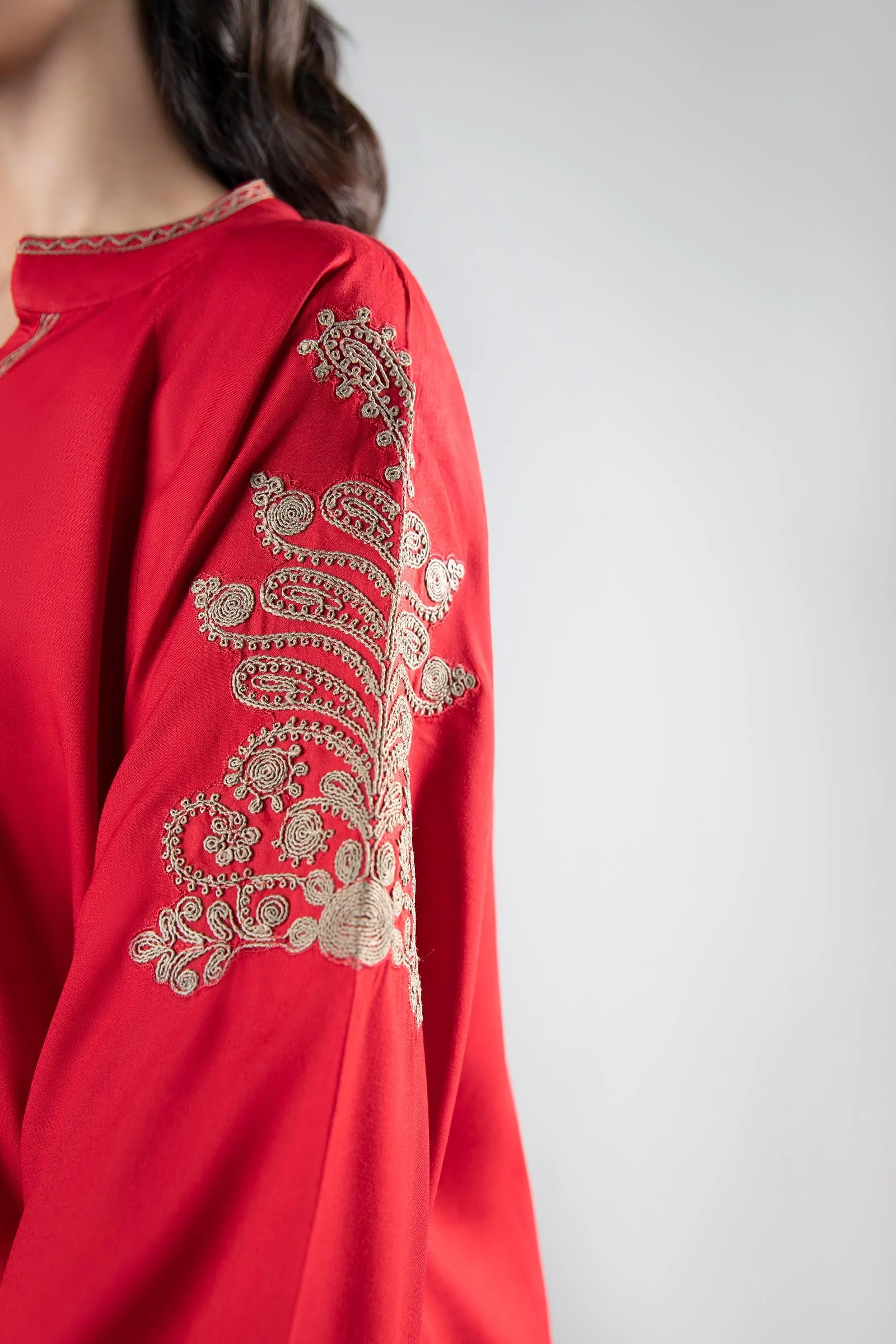 Embroidered Linen Shirt - Image 5