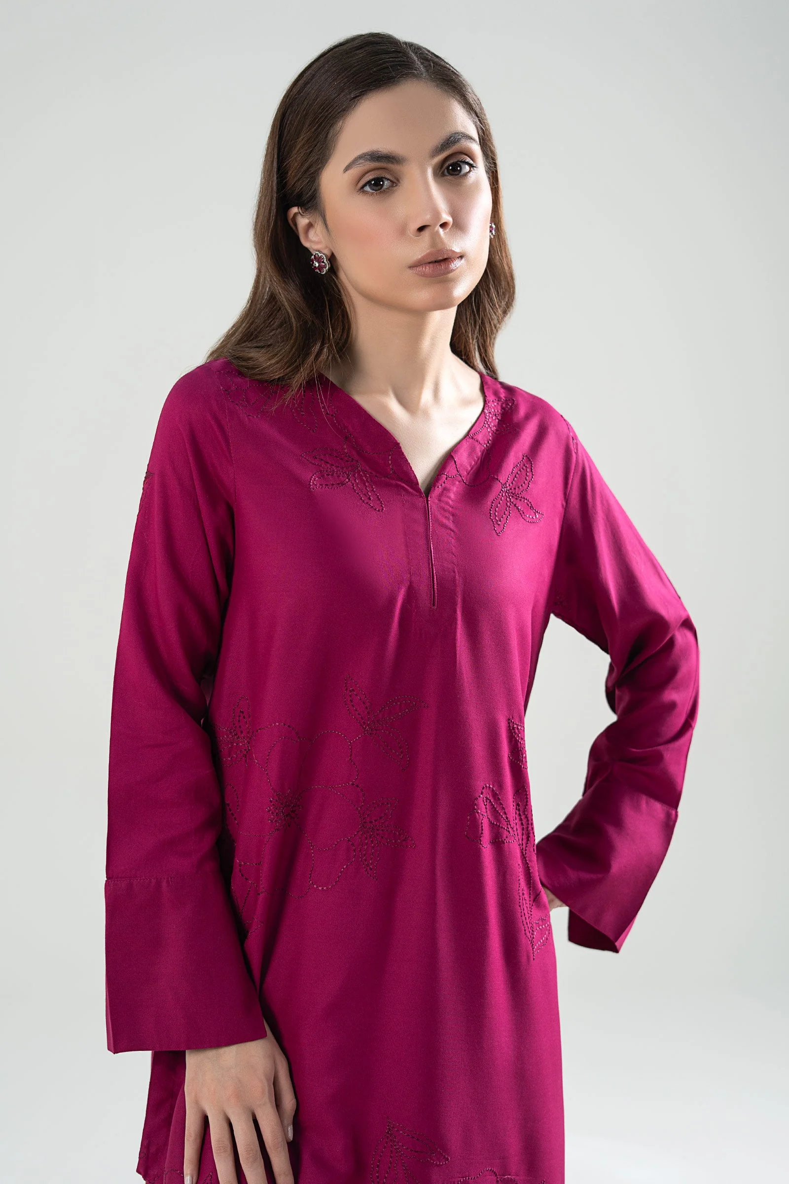 2 Pc Embroidered Linen Suit - Image 2