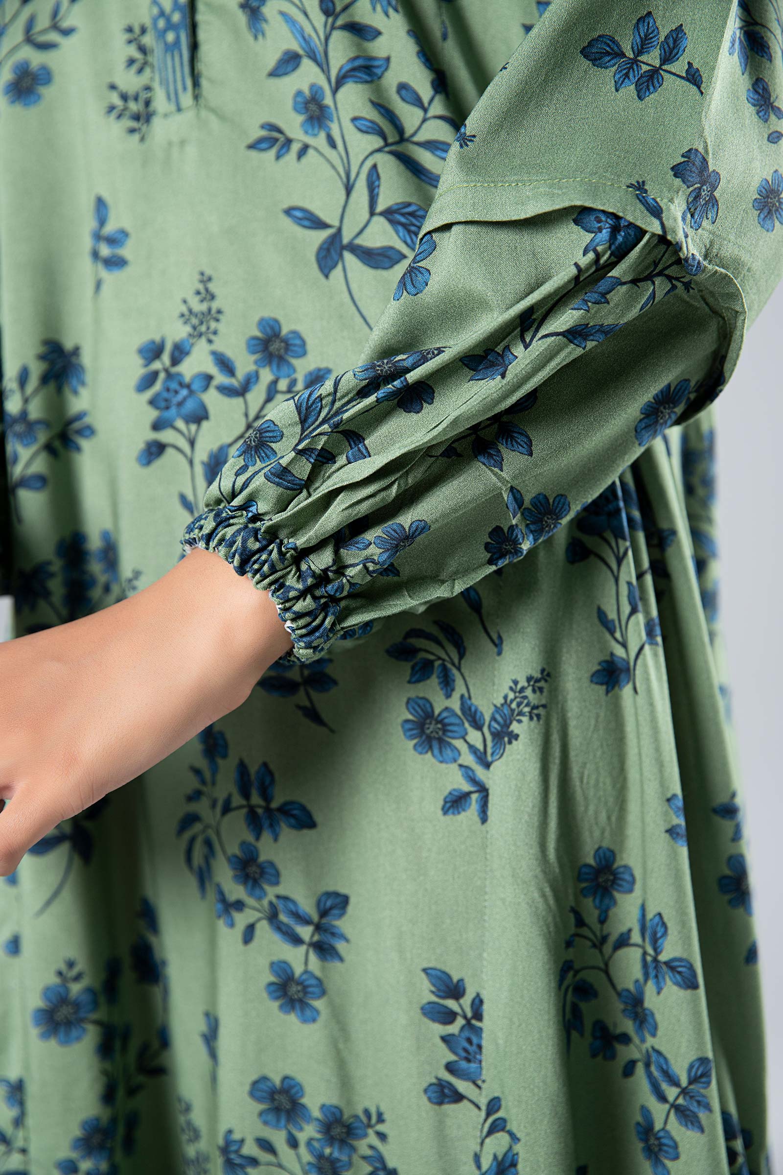 Printed Linen Dress - Image 6