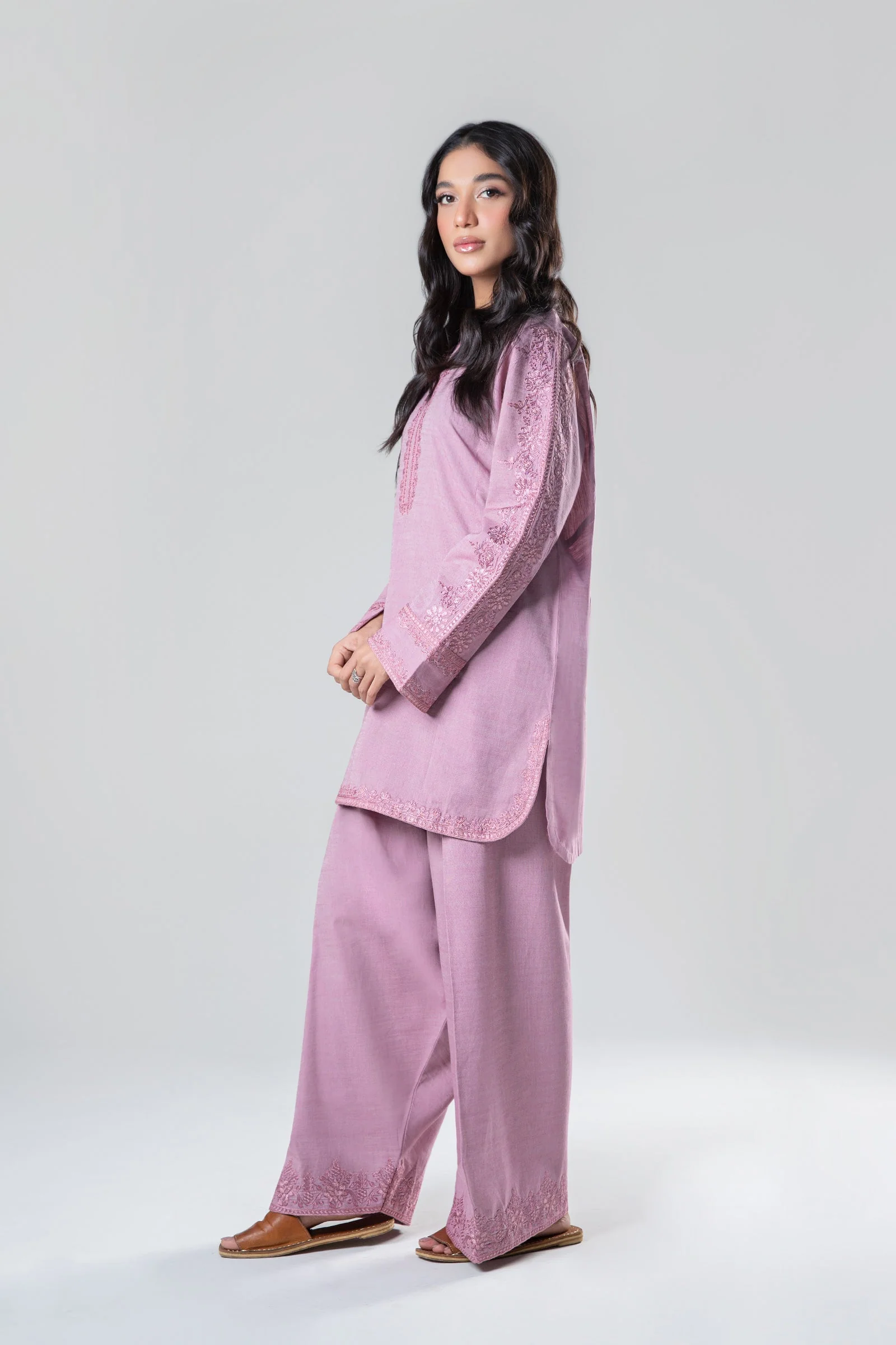 2 Pc Embroidered Yarn Dyed Suit - Image 4