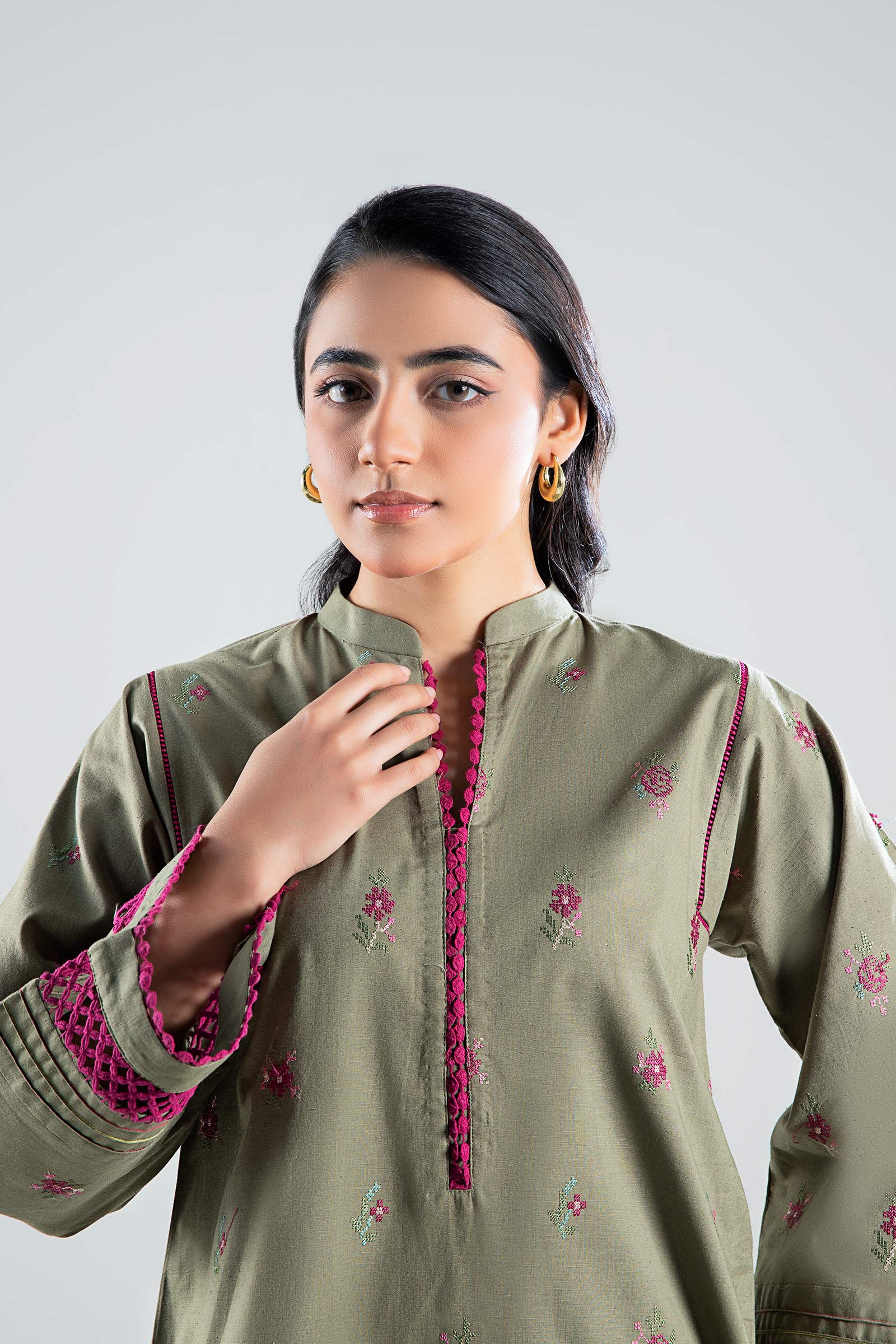Embroidered Textured Shirt - Image 3
