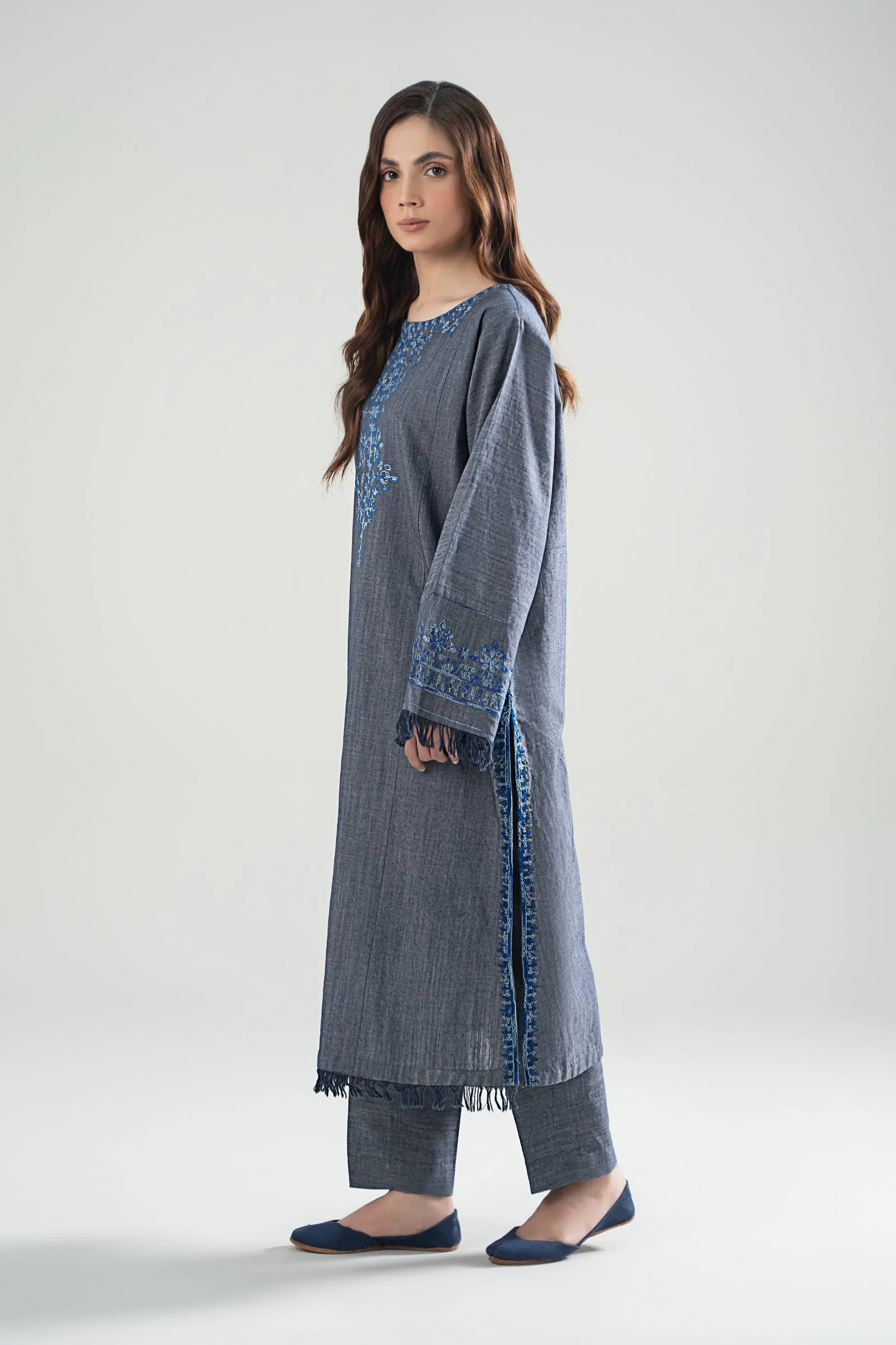 Embroidered Yarn Dyed Shirt - Image 5