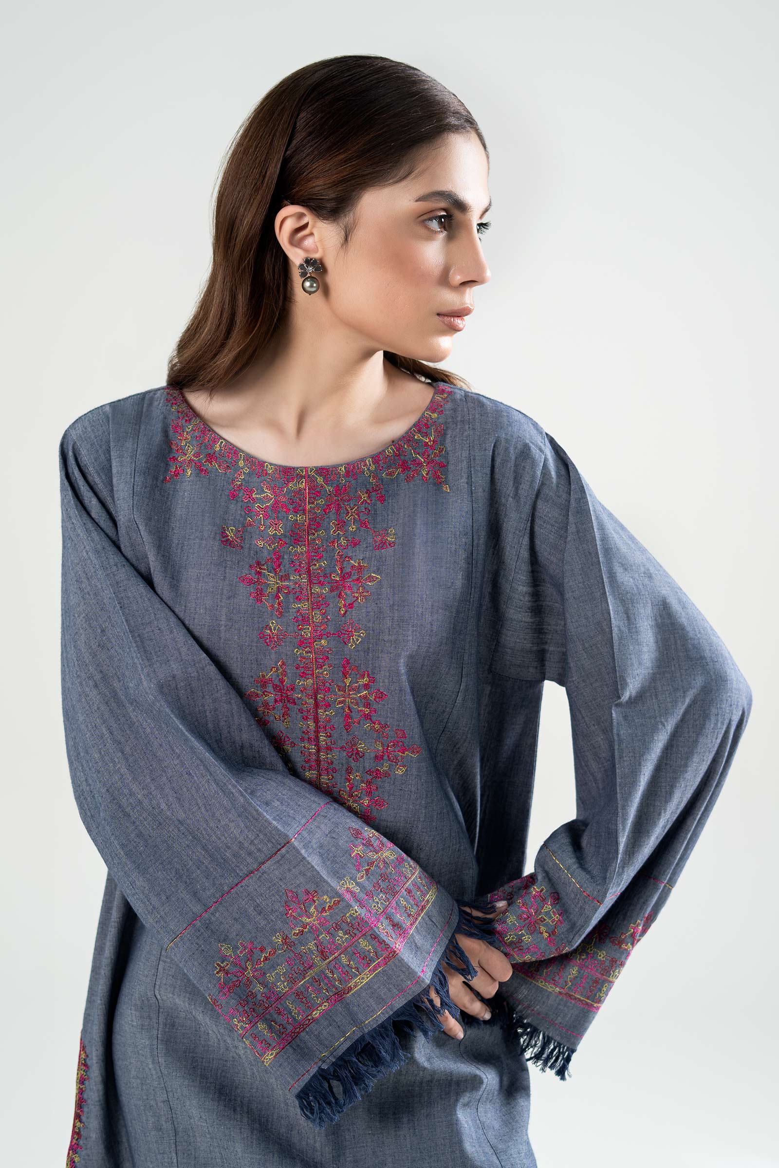 Embroidered Yarn Dyed Shirt - Image 3