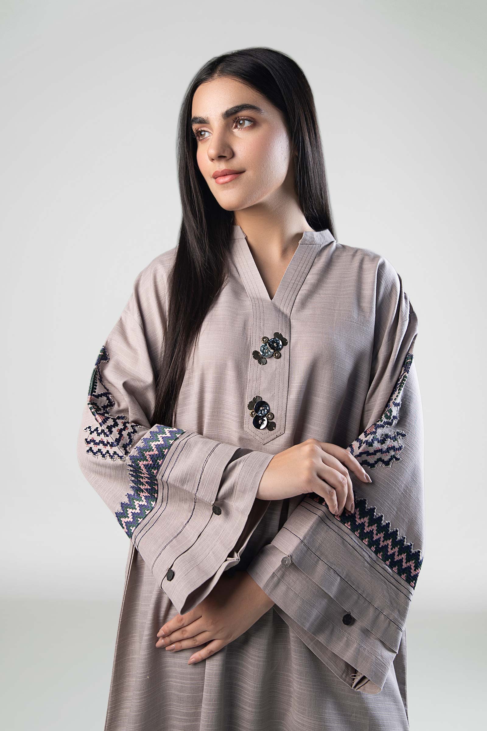 Embroidered Khaddar Shirt - Image 7