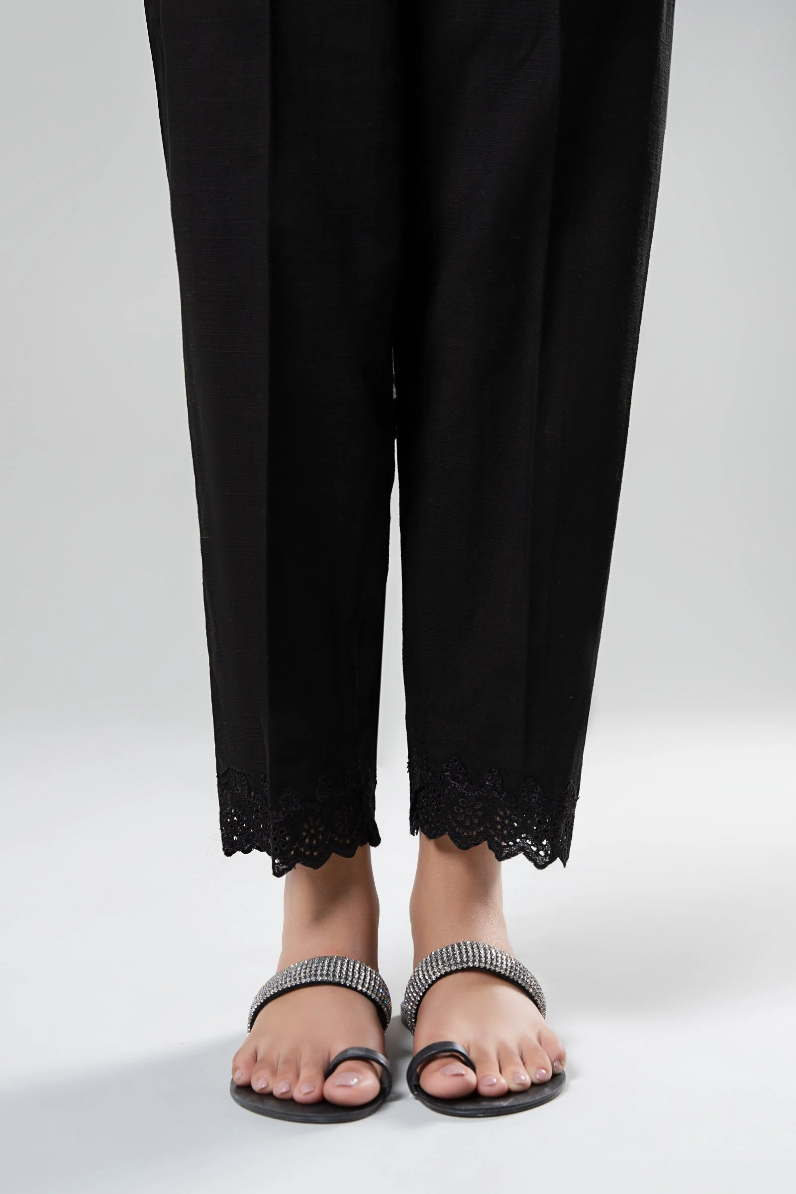 Embroidered Khaddar Trouser - Image 2
