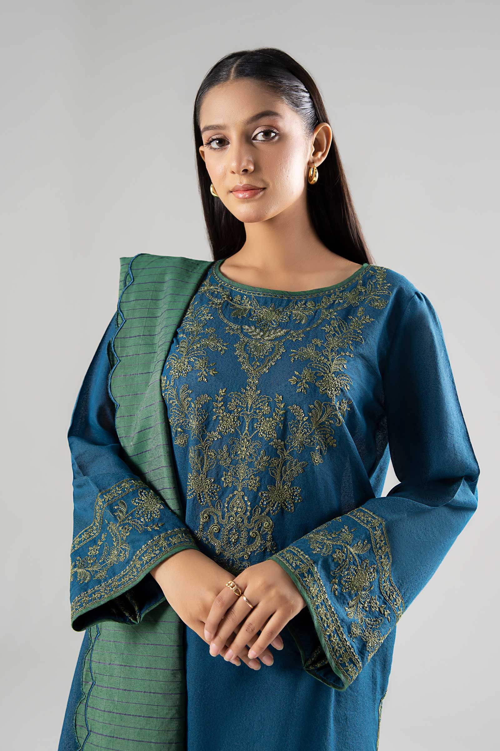 3 Pc Embroidered Neps Suit - Image 2