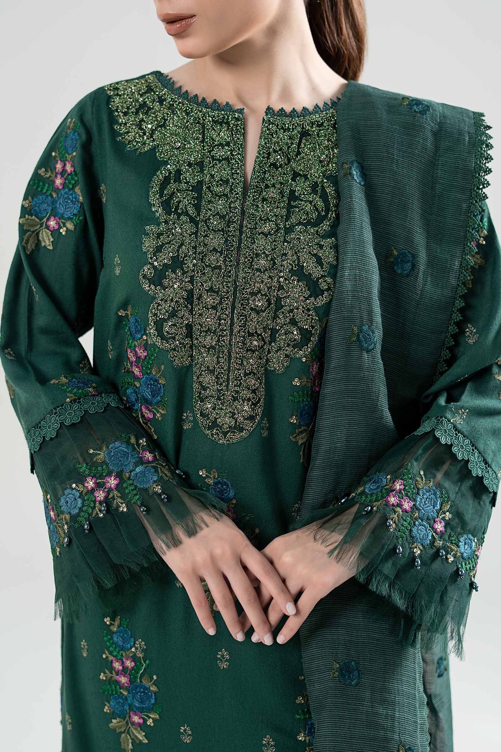 3 Pc Embroidered Karandi Suit - Image 4