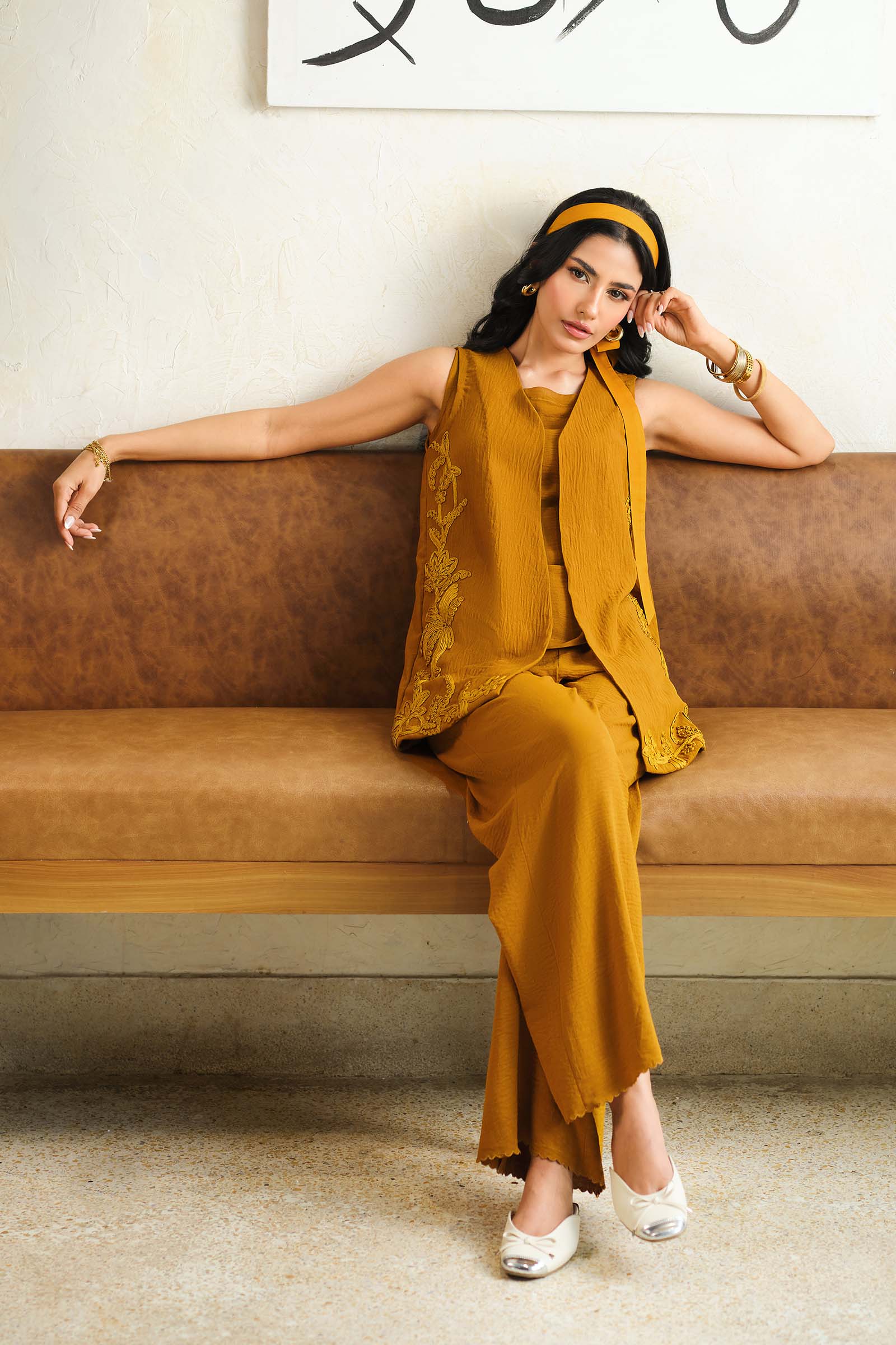 2 Pc Embroidered Wrinkle Crepe Suit - Image 5