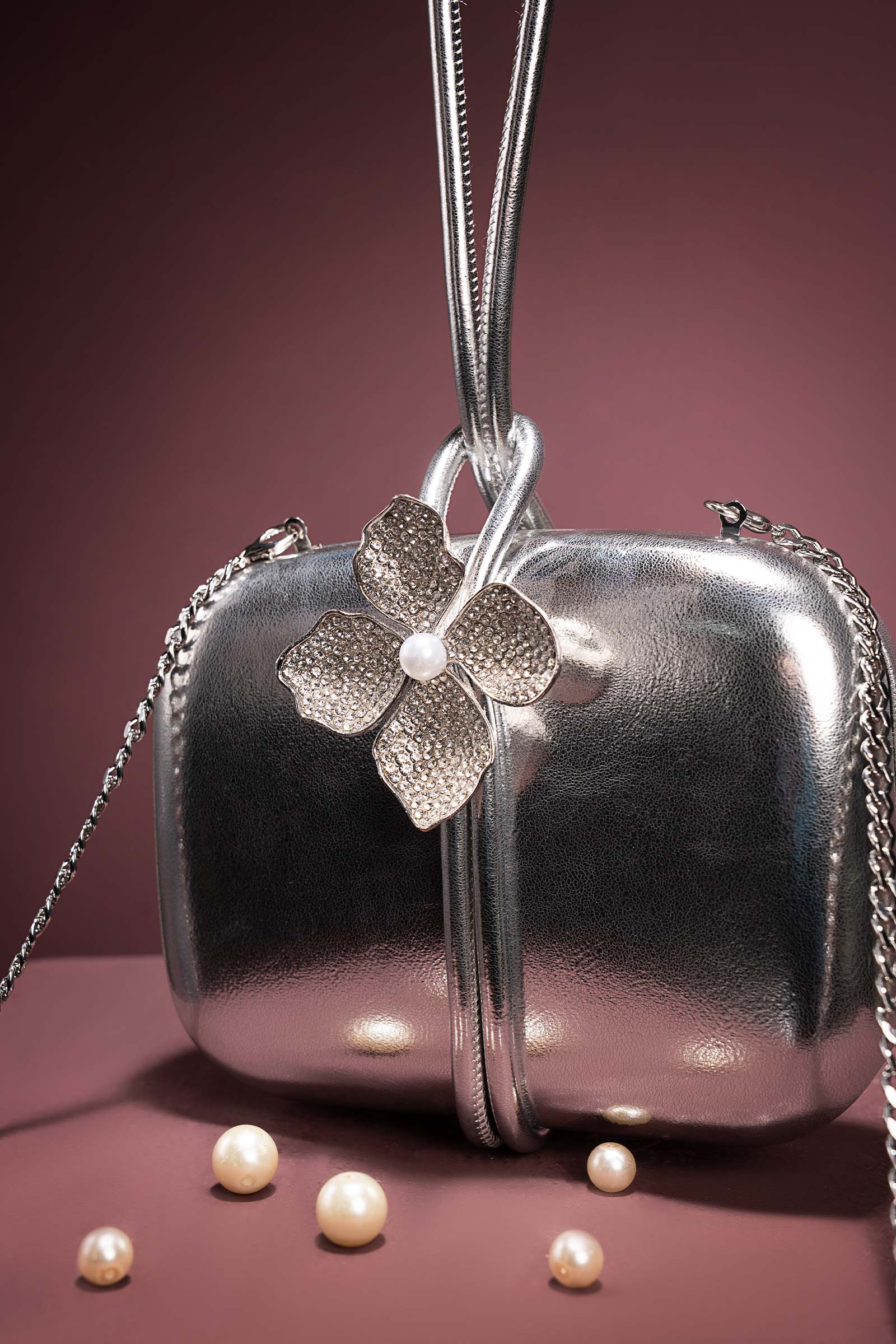 Metallic Callie Clutch - Image 2