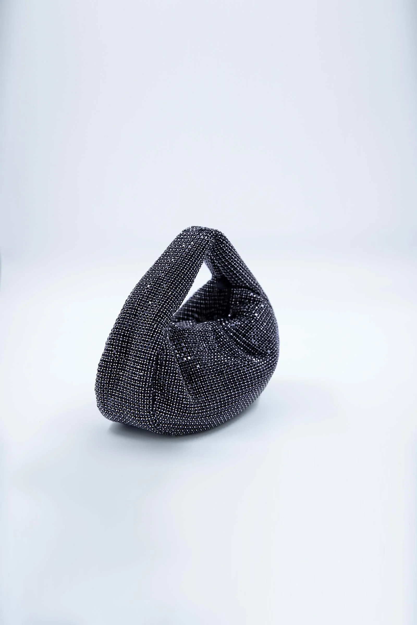 MBG-W23-17 Black - Image 4