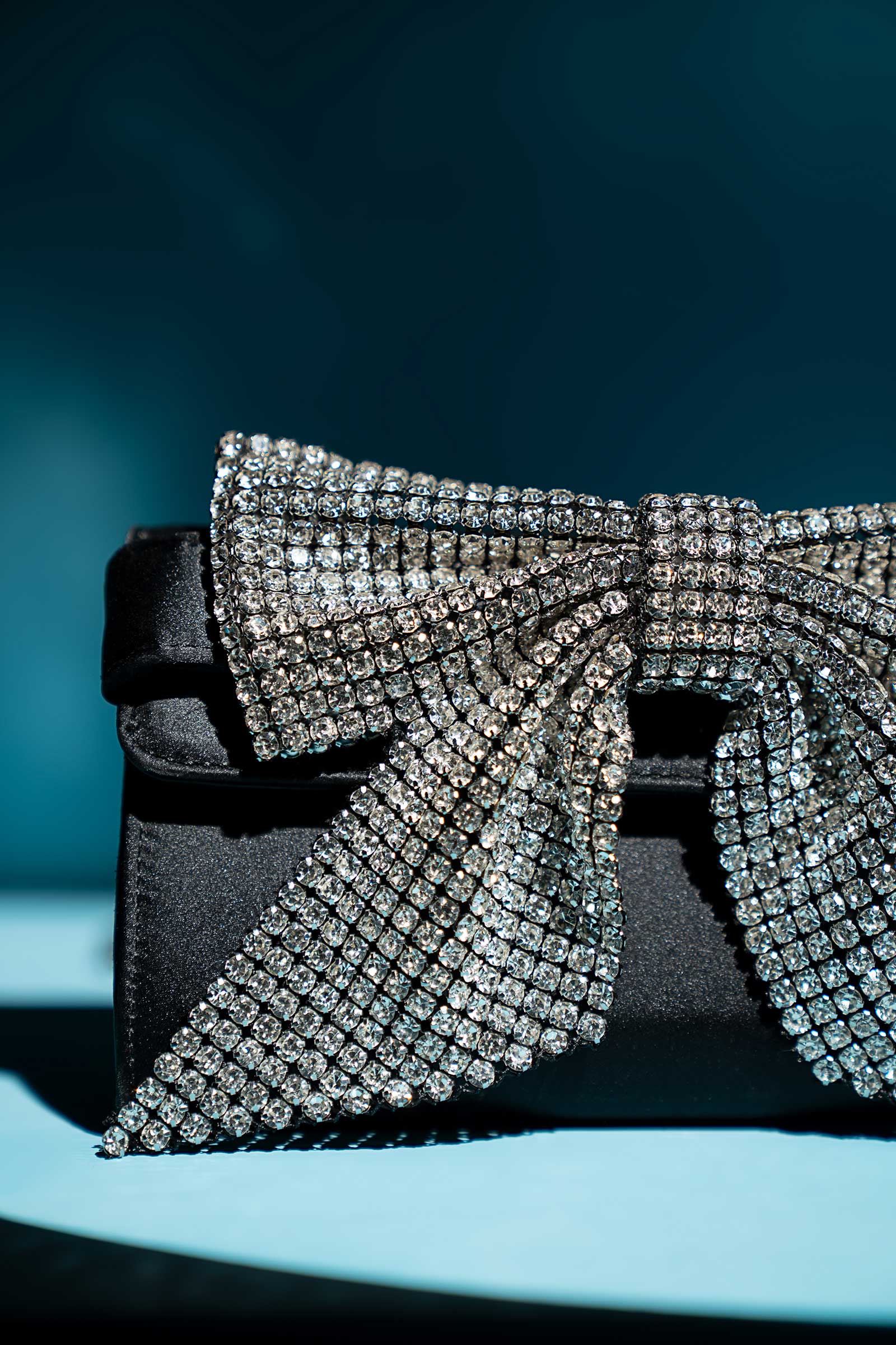 Bow Clutch - Image 2
