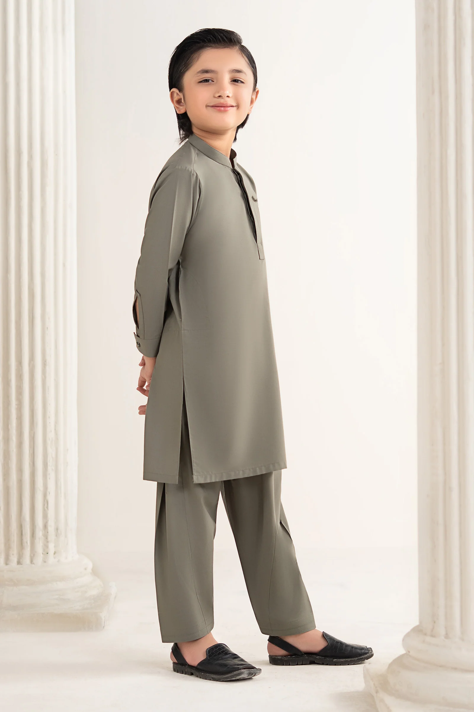 2 Piece Blended Suit - Image 7